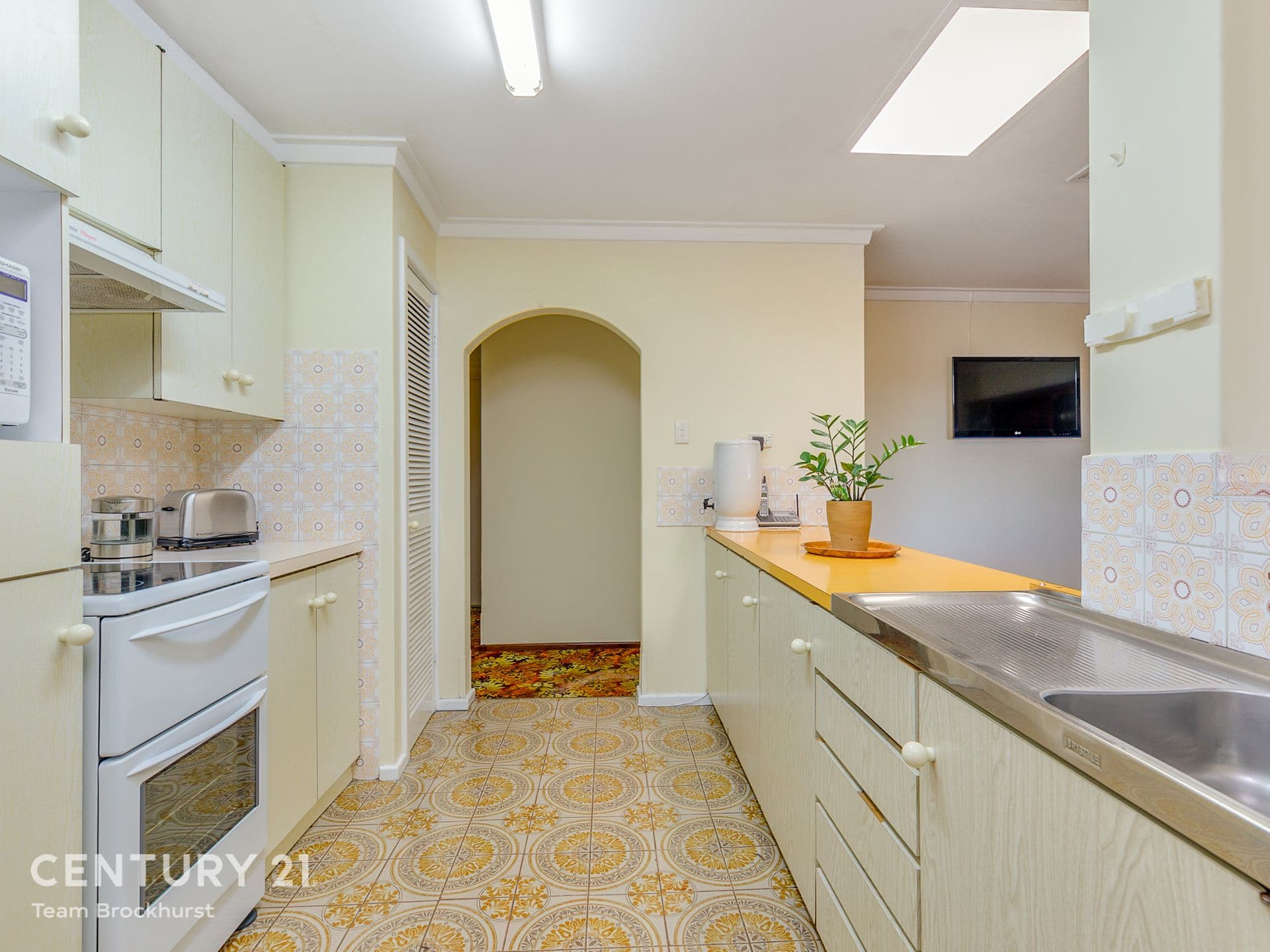 7/10 Warton Rd, Huntingdale, WA, 6110, Swan View - Thumbnail 8