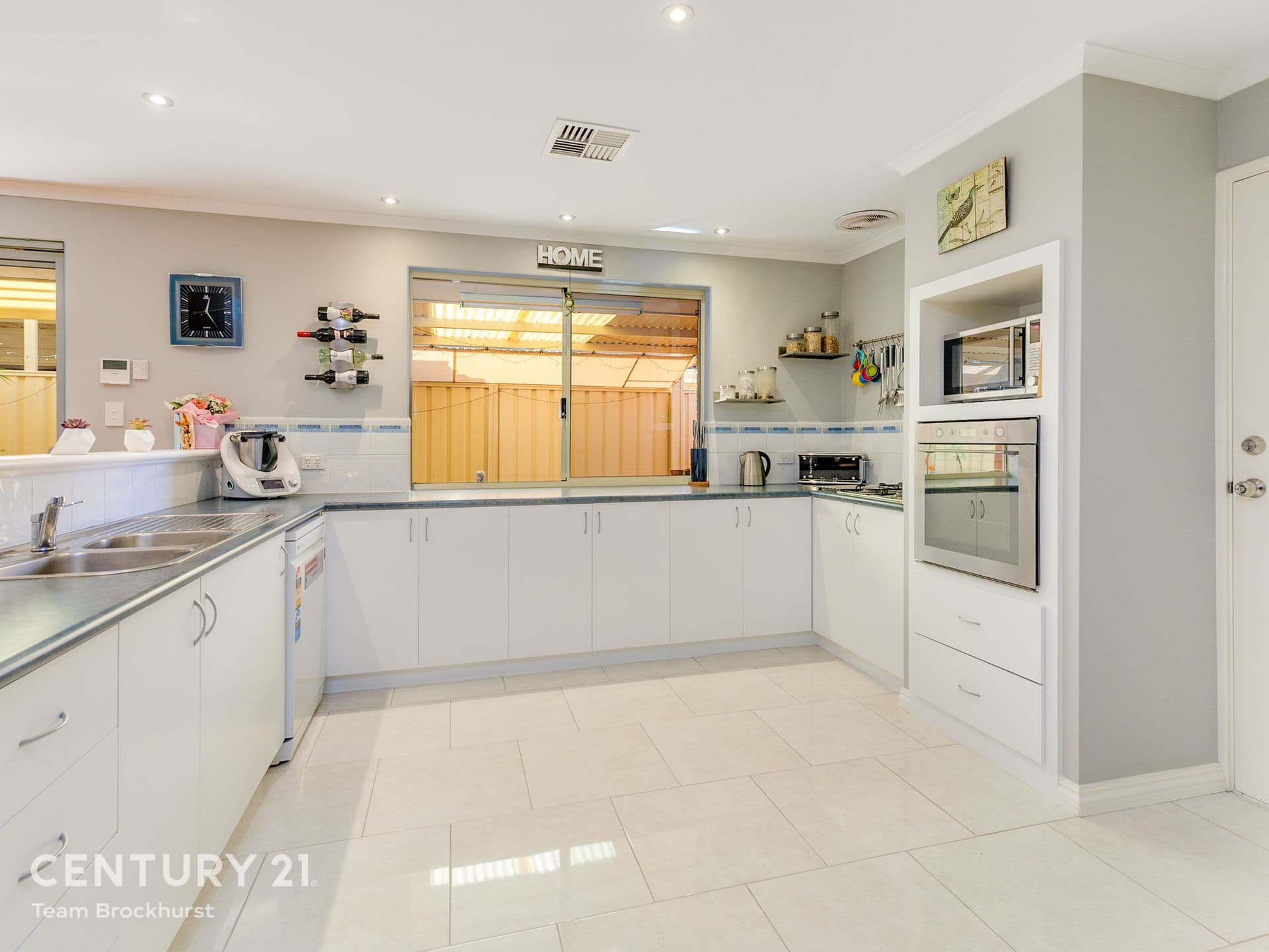 7/10 Warton Rd, Huntingdale, WA, 6110, Huntingdale - Thumbnail 3
