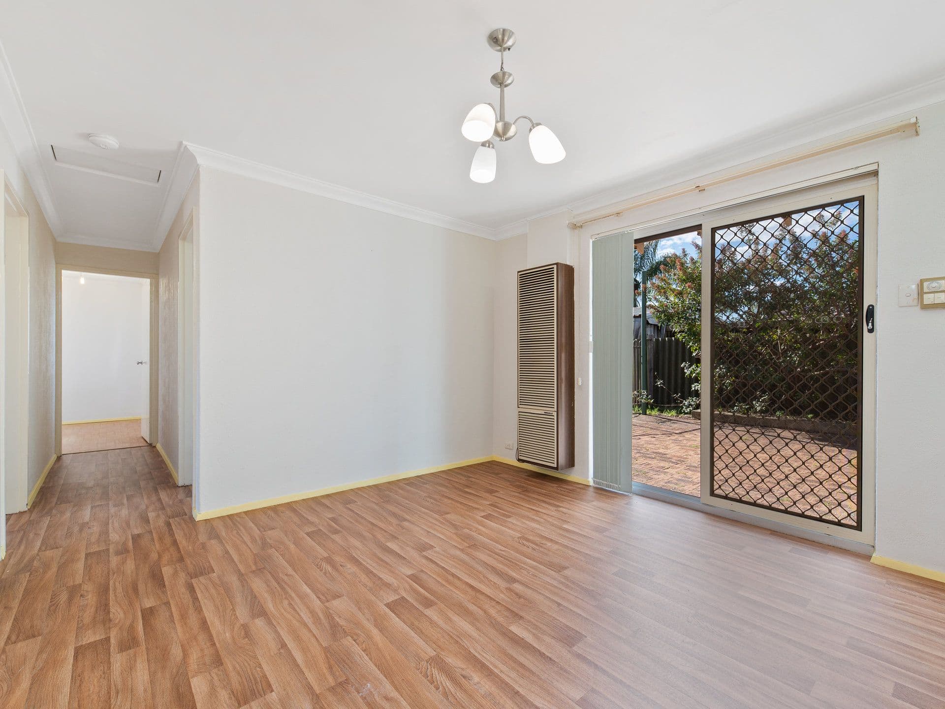 7/10 Warton Rd, Huntingdale, WA, 6110, Thornlie - Thumbnail 3