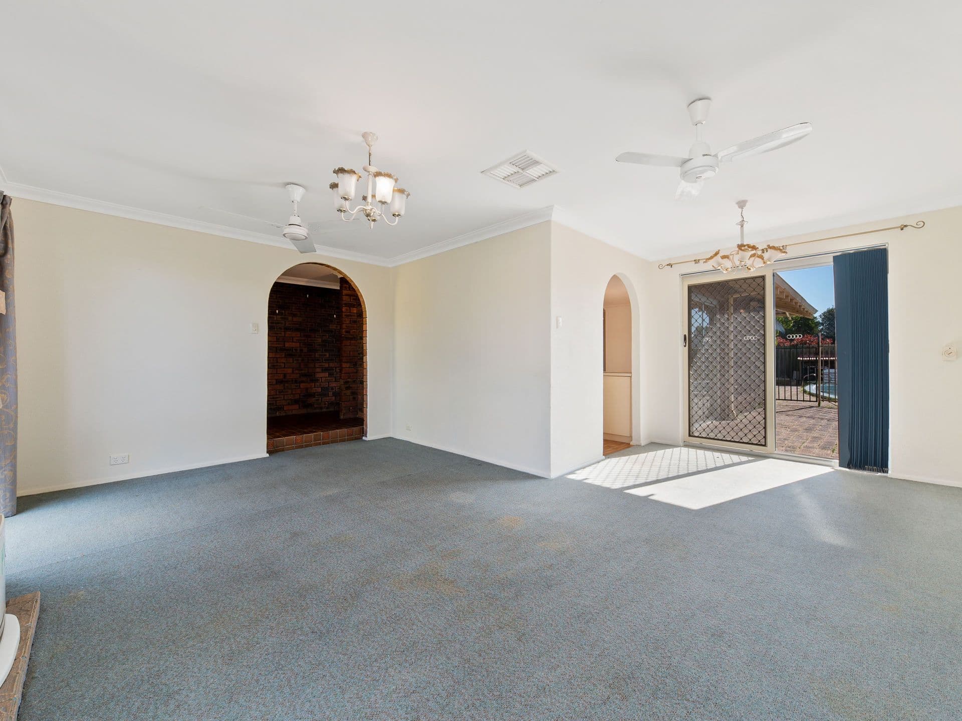 7/10 Warton Rd, Huntingdale, WA, 6110, Thornlie - Thumbnail 2