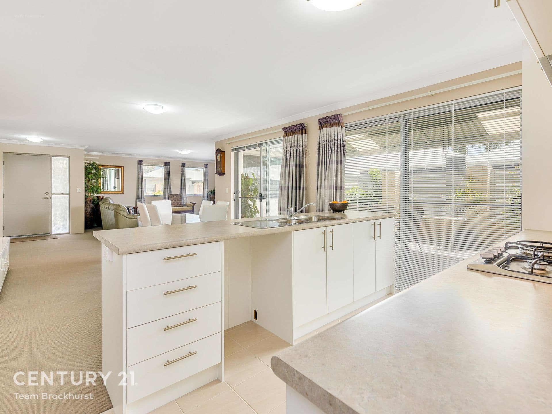 7/10 Warton Rd, Huntingdale, WA, 6110, Huntingdale - Thumbnail 5