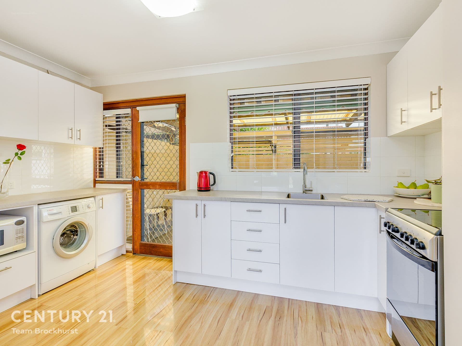 3/24 Swan Road, Attadale, WA, 6156, Attadale - Thumbnail 2