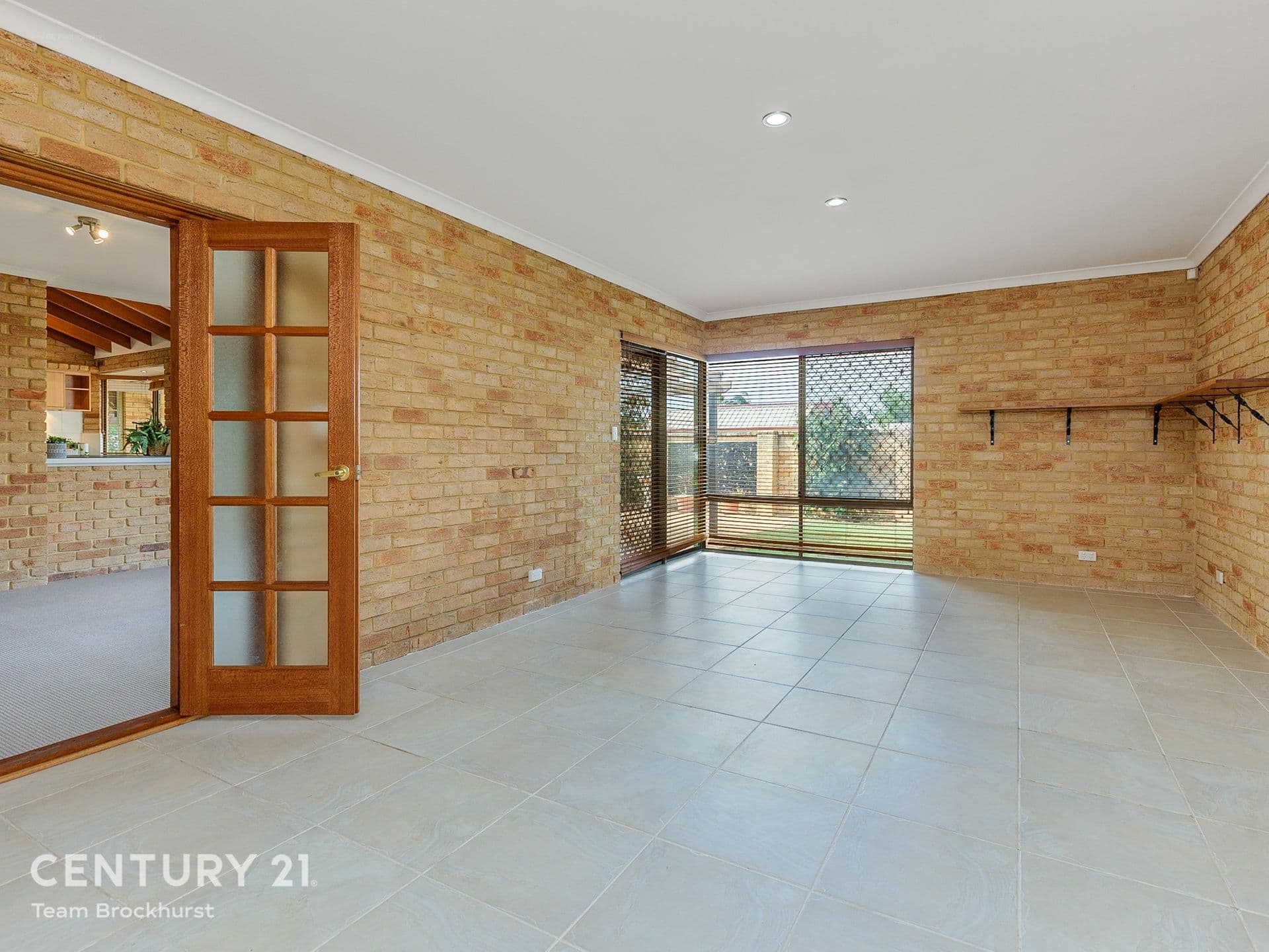 7/10 Warton Rd, Huntingdale, WA, 6110, Thornlie - Thumbnail 4