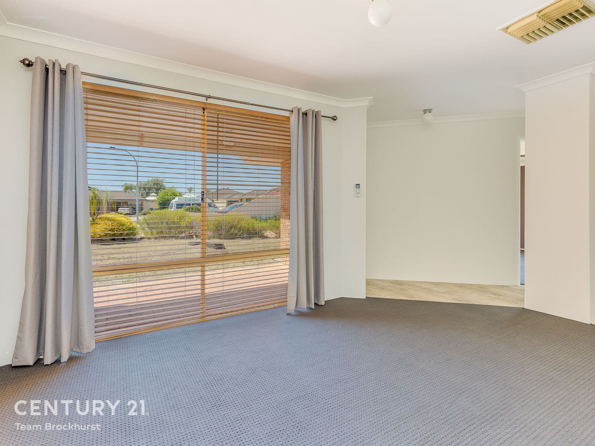 7/10 Warton Rd, Huntingdale, WA, 6110, Huntingdale - Thumbnail 3