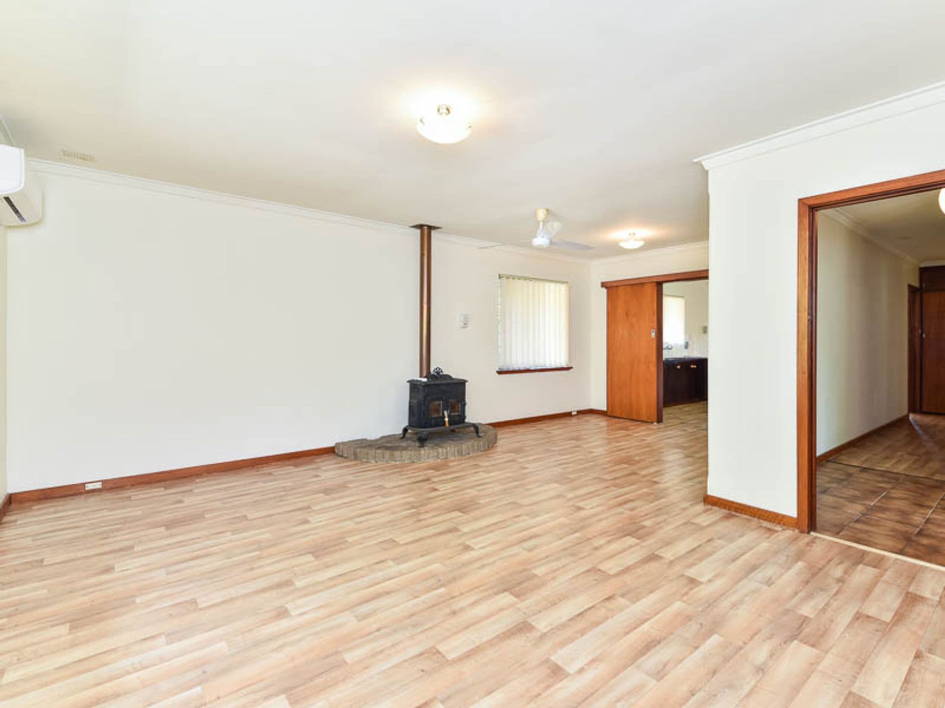 7/10 Warton Rd, Huntingdale, WA, 6110, Gosnells - Image 1