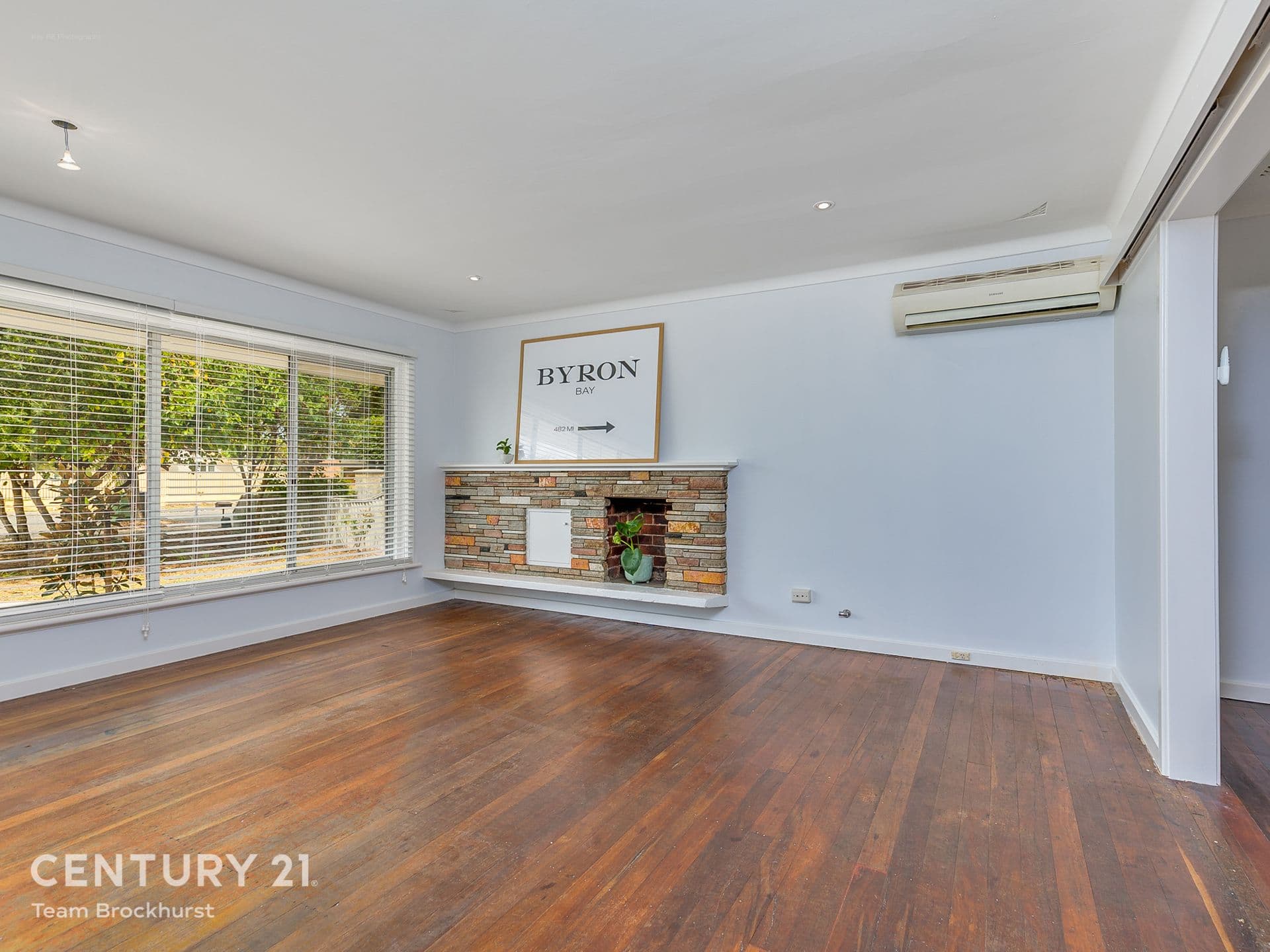 7/10 Warton Rd, Huntingdale, WA, 6110, Thornlie - Image 1