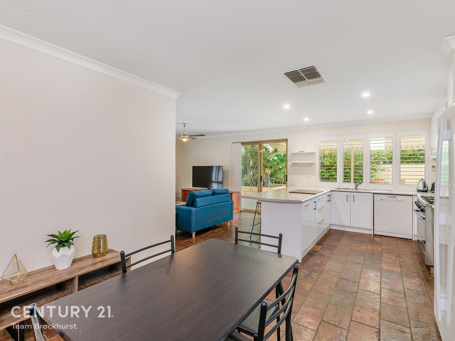 7/10 Warton Rd, Huntingdale, WA, 6110, Huntingdale - Thumbnail 8