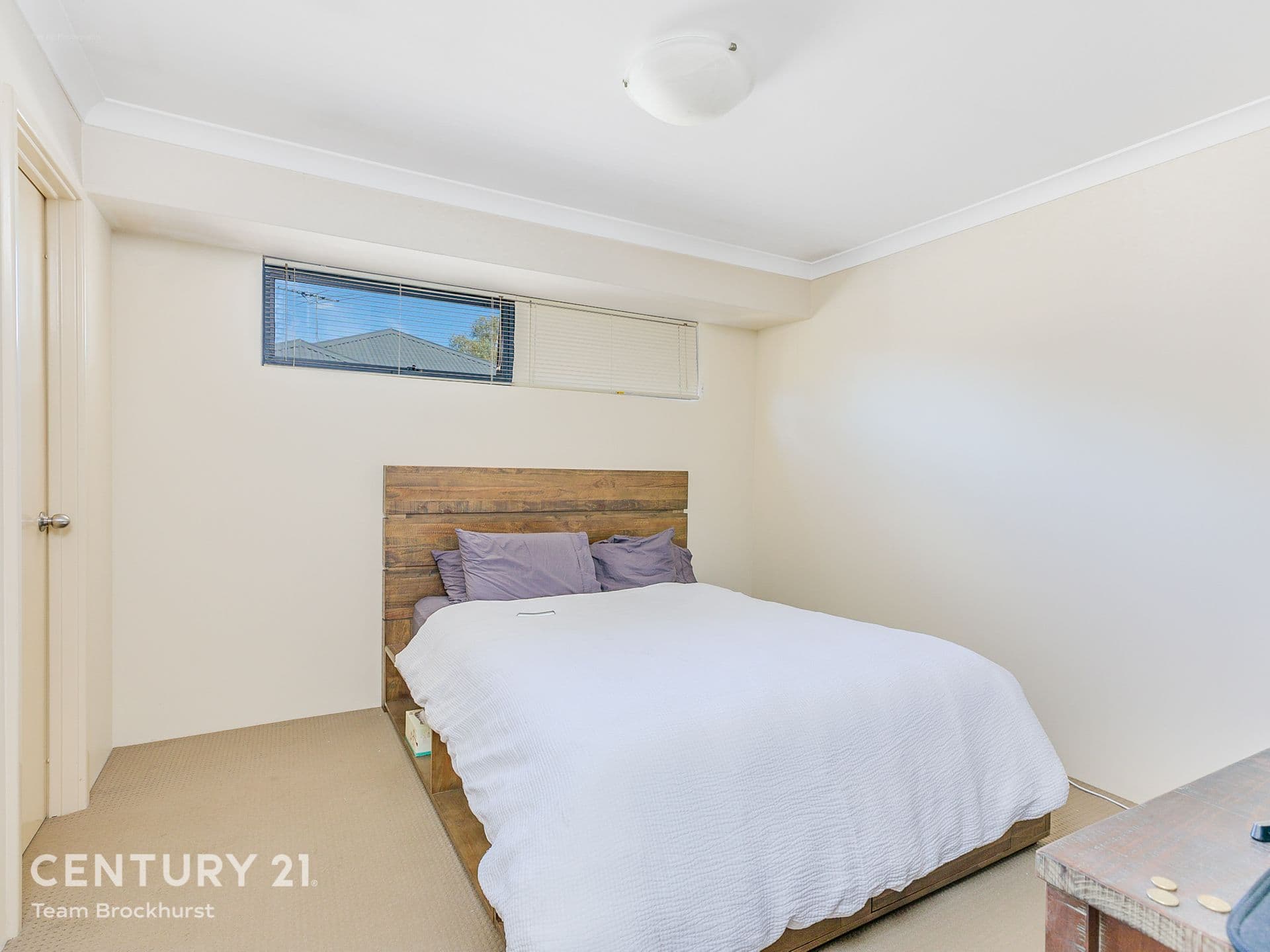 7/10 Warton Rd, Huntingdale, WA, 6110, Piara Waters - Thumbnail 3