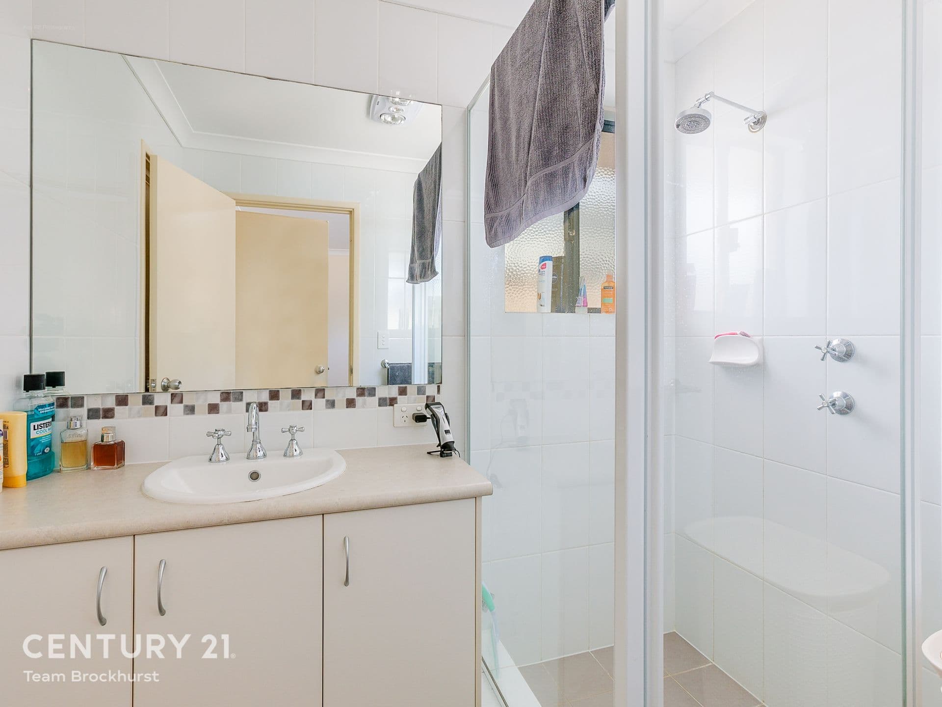 7/10 Warton Rd, Huntingdale, WA, 6110, Piara Waters - Thumbnail 4