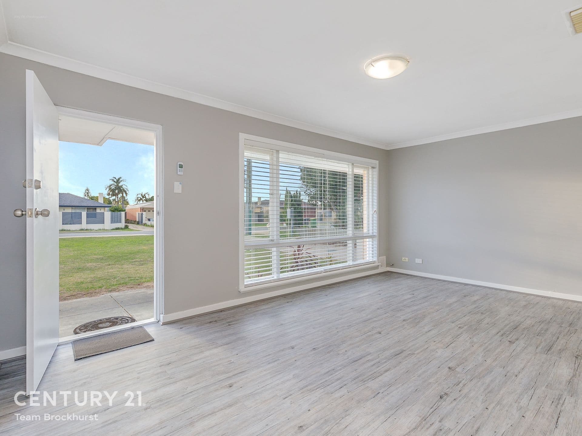 7/10 Warton Rd, Huntingdale, WA, 6110, Beckenham - Thumbnail 4
