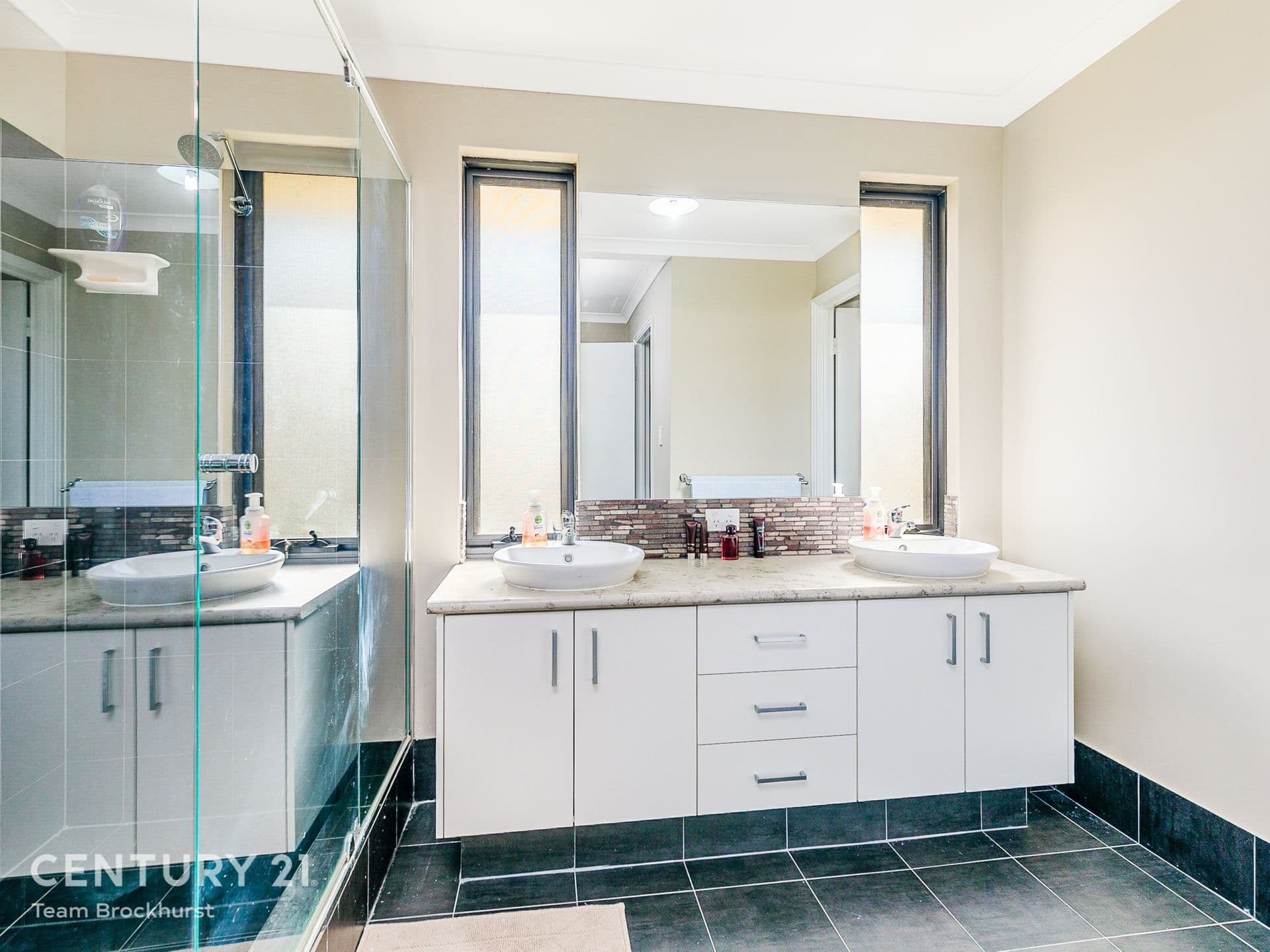7/10 Warton Rd, Huntingdale, WA, 6110, Byford - Thumbnail 6