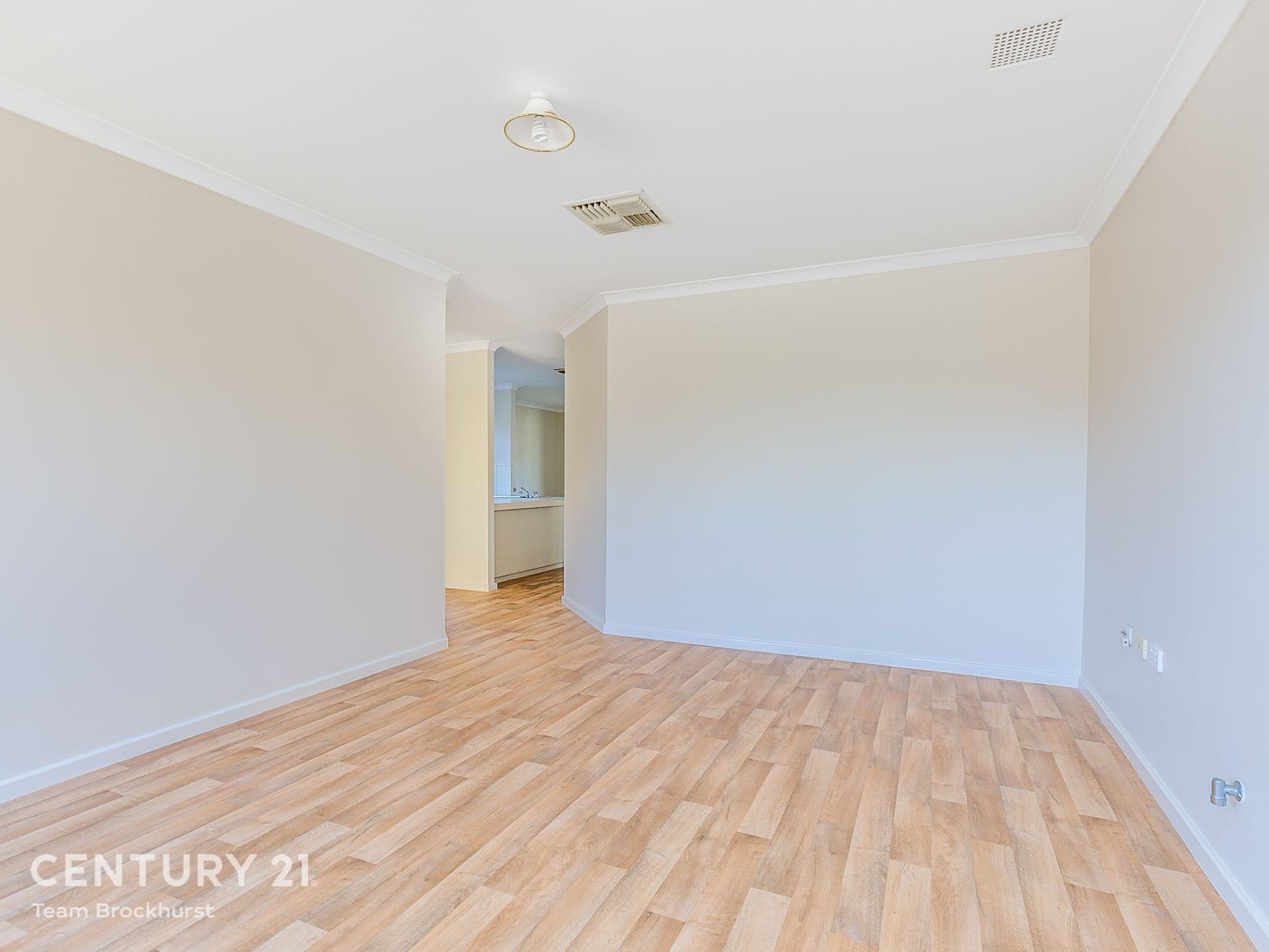 7/10 Warton Rd, Huntingdale, WA, 6110, Rivervale - Thumbnail 5