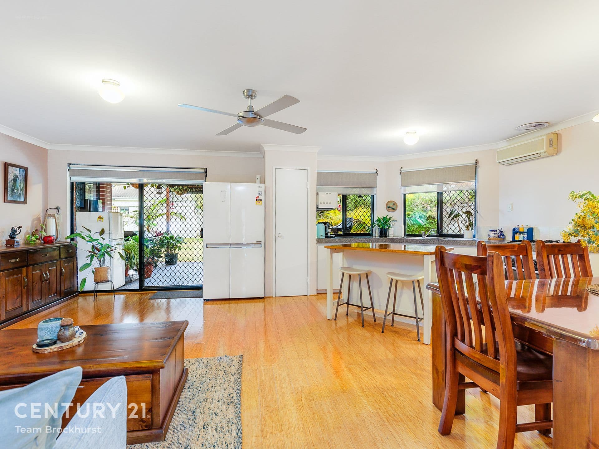16 Narrier Close, South Guildford, WA, 6055, South Guildford - Thumbnail 7