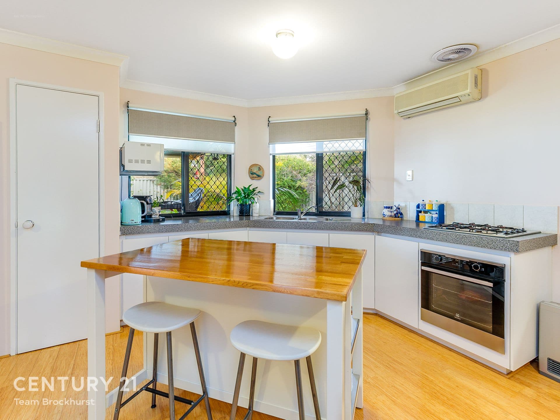 16 Narrier Close, South Guildford, WA, 6055, South Guildford - Image 1