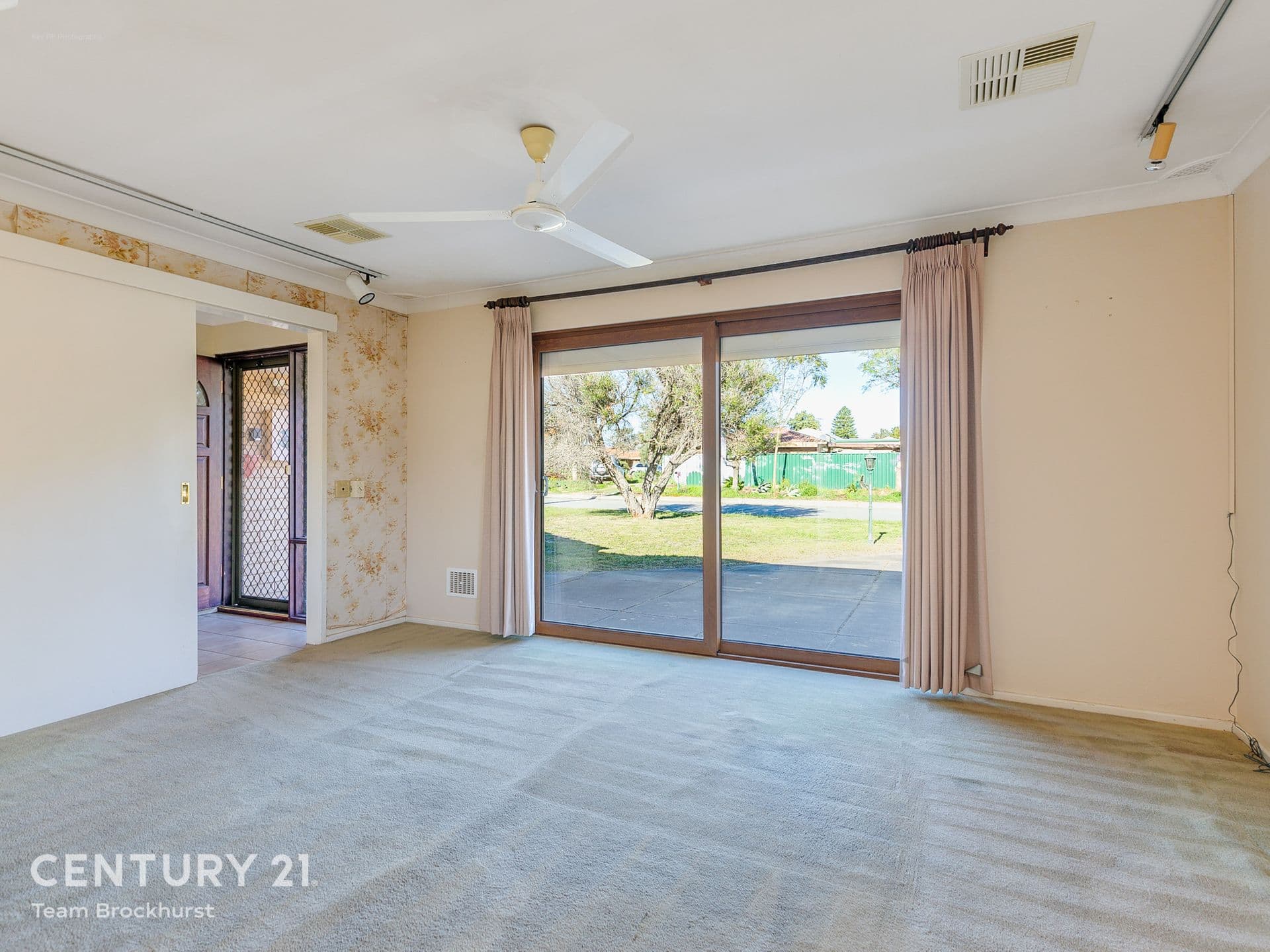 7/10 Warton Rd, Huntingdale, WA, 6110, Langford - Thumbnail 2