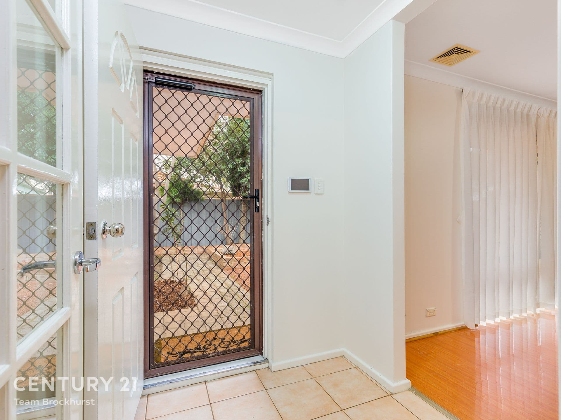 7/10 Warton Rd, Huntingdale, WA, 6110, Thornlie - Thumbnail 5