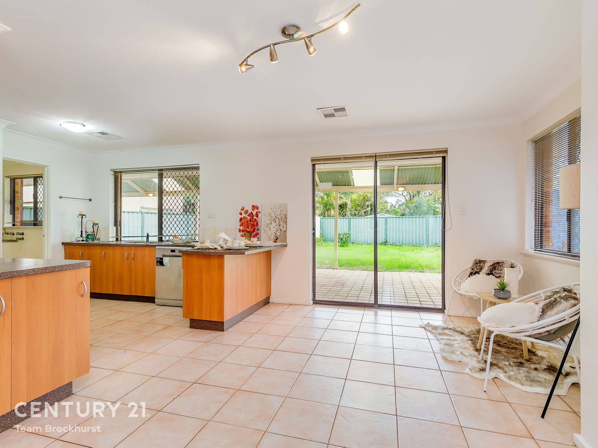 7/10 Warton Rd, Huntingdale, WA, 6110, Thornlie - Thumbnail 8