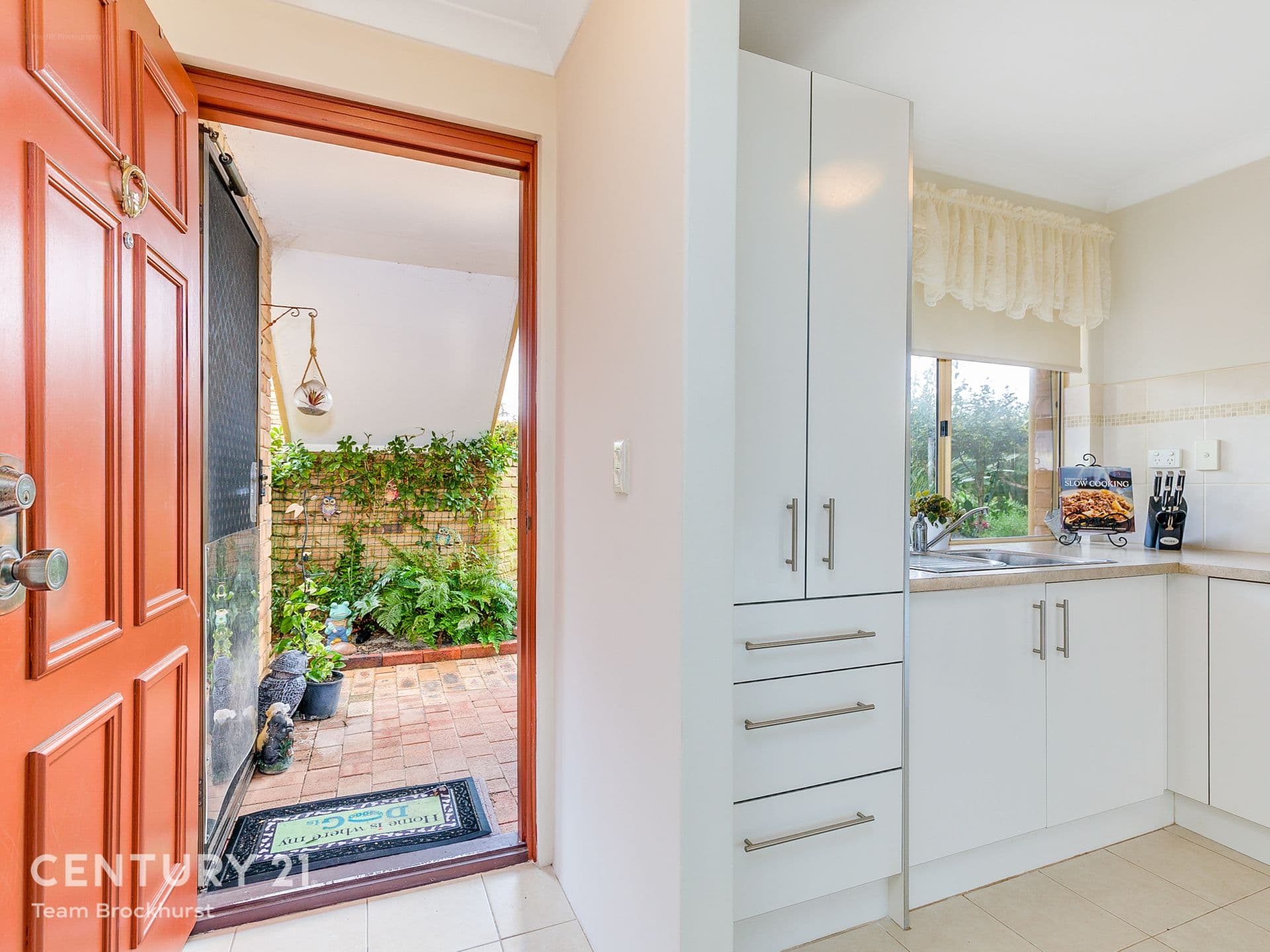 27/24 Southdown Place, Thornlie, WA, 6108, Thornlie - Thumbnail 5