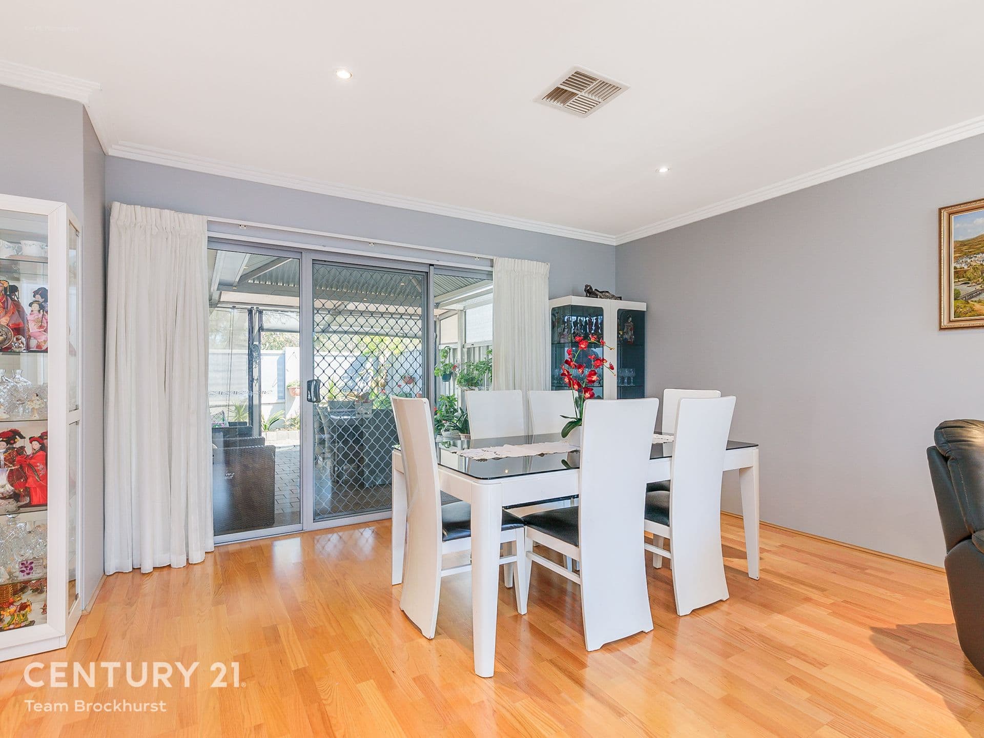 2/9 Parnell Way, Canning Vale, WA, 6155, Canning Vale - Thumbnail 7
