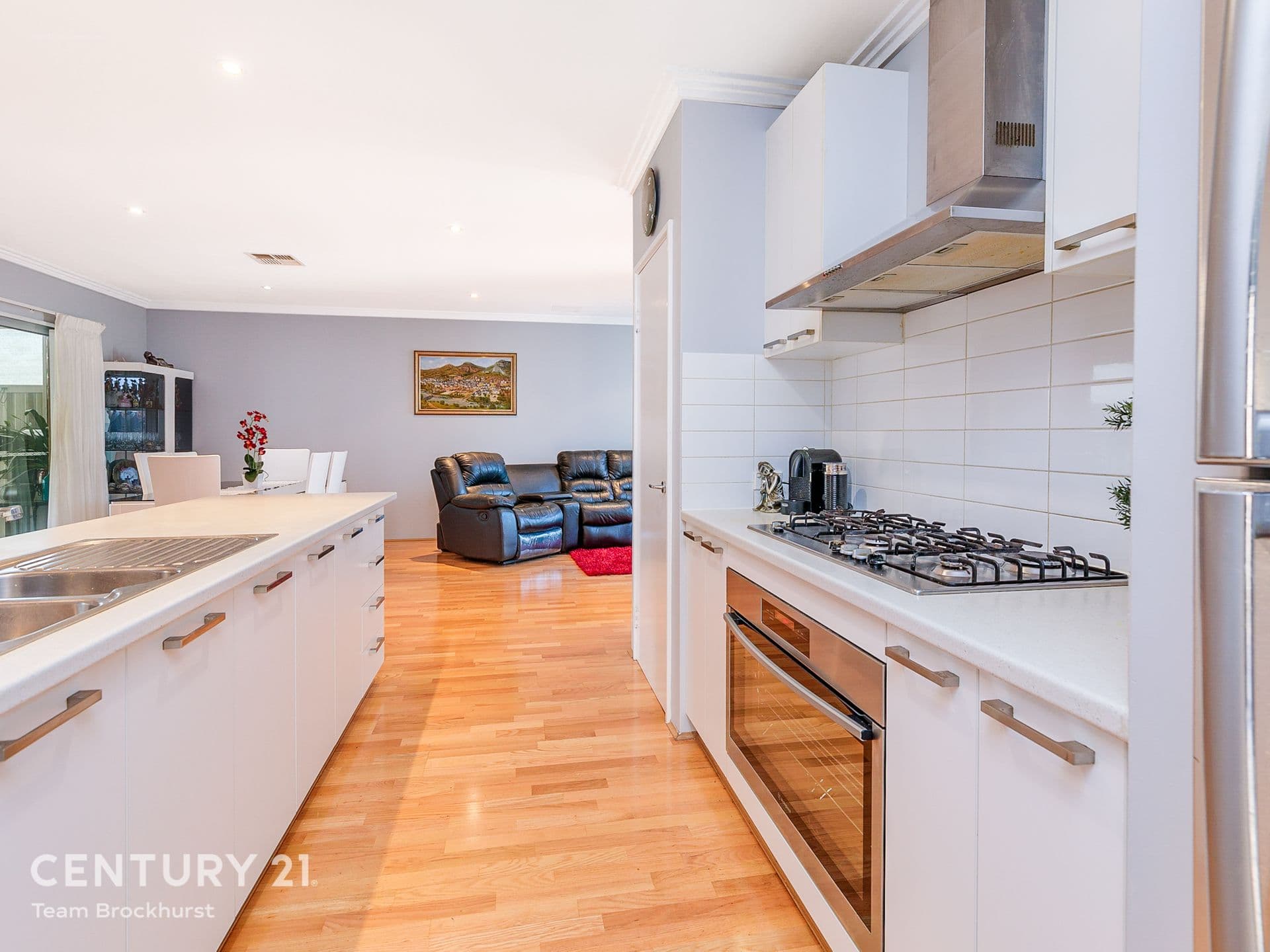2/9 Parnell Way, Canning Vale, WA, 6155, Canning Vale - Thumbnail 8