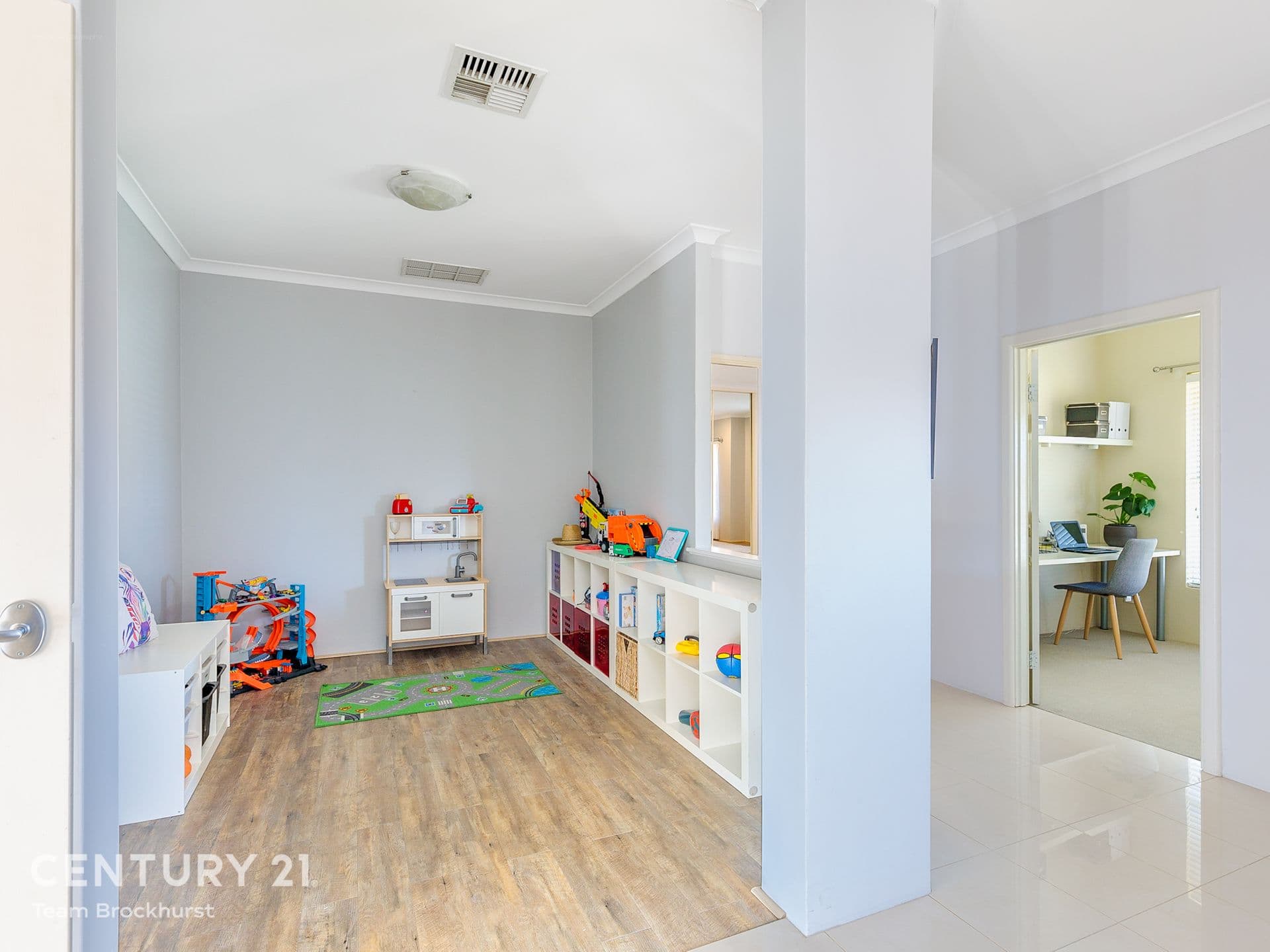 7/10 Warton Rd, Huntingdale, WA, 6110, High Wycombe - Thumbnail 8