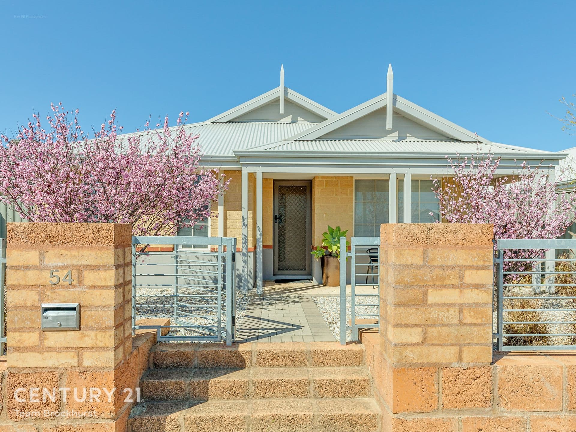 7/10 Warton Rd, Huntingdale, WA, 6110, Byford - Image 1