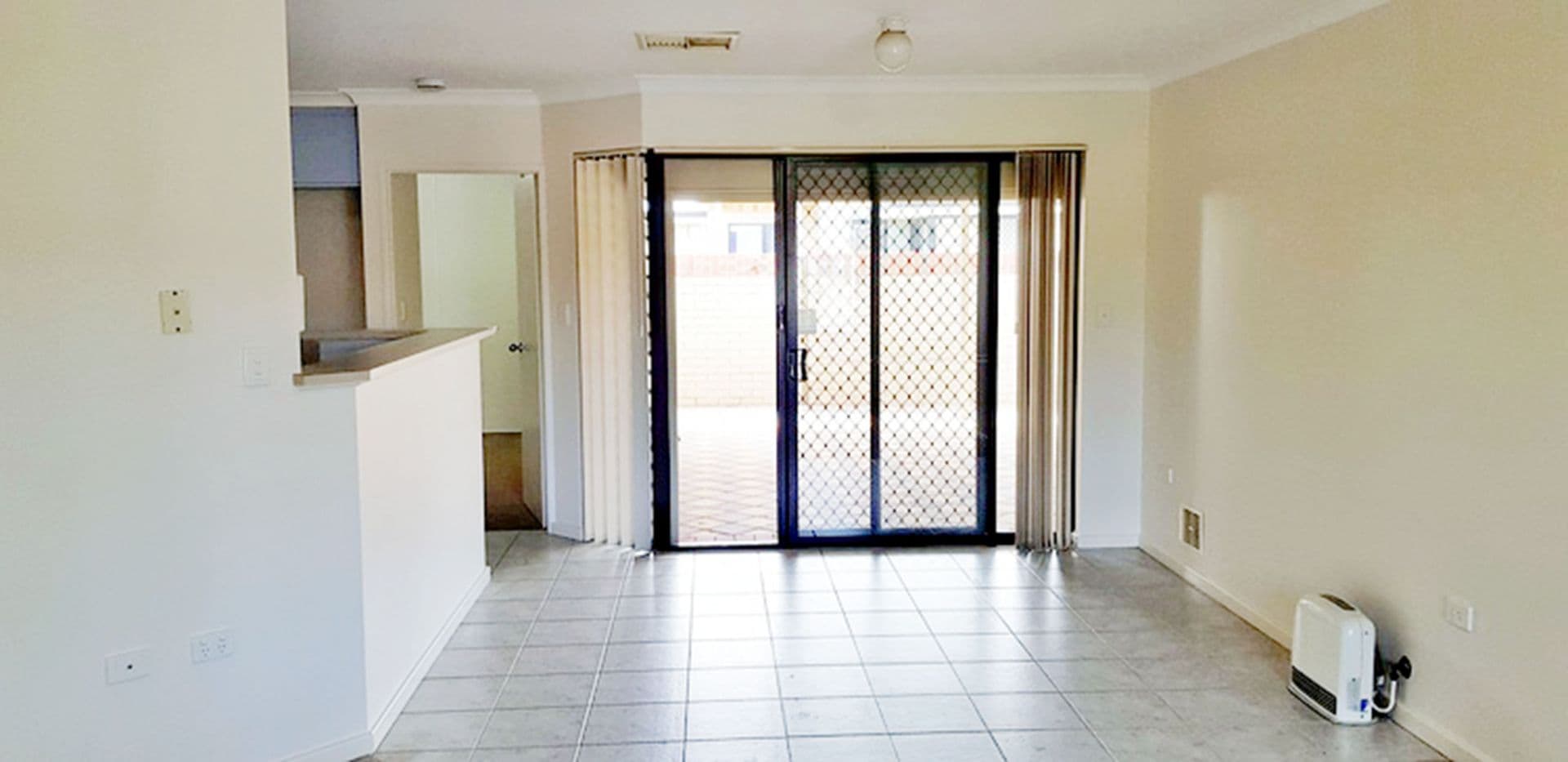 2/24 Royal Palm Drive, Warnbro, WA, 6169, Warnbro - Thumbnail 3