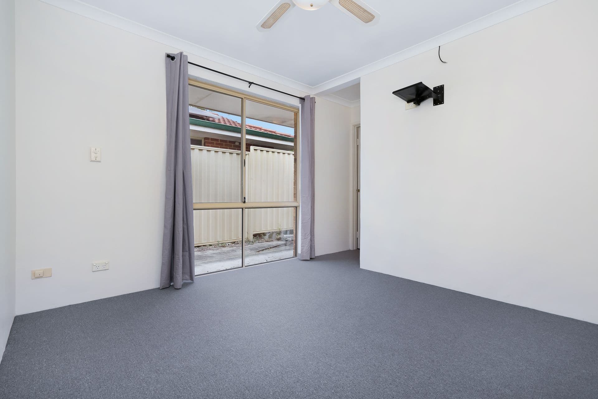 7/10 Warton Rd, Huntingdale, WA, 6110, Seville Grove - Thumbnail 6