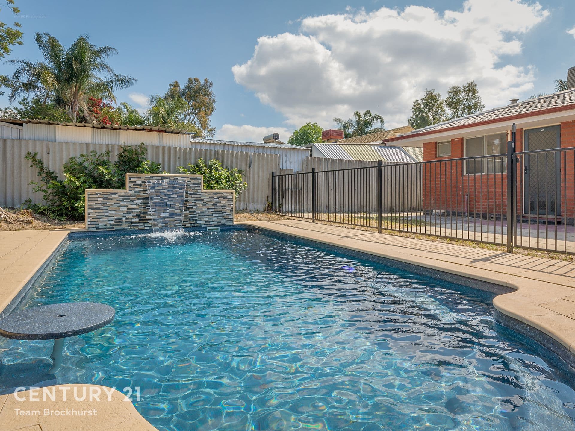 7/10 Warton Rd, Huntingdale, WA, 6110, Huntingdale - Image 1