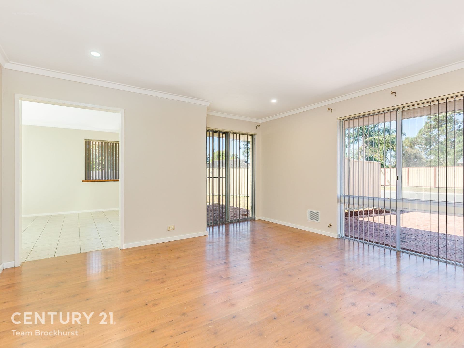 7/10 Warton Rd, Huntingdale, WA, 6110, Thornlie - Thumbnail 3