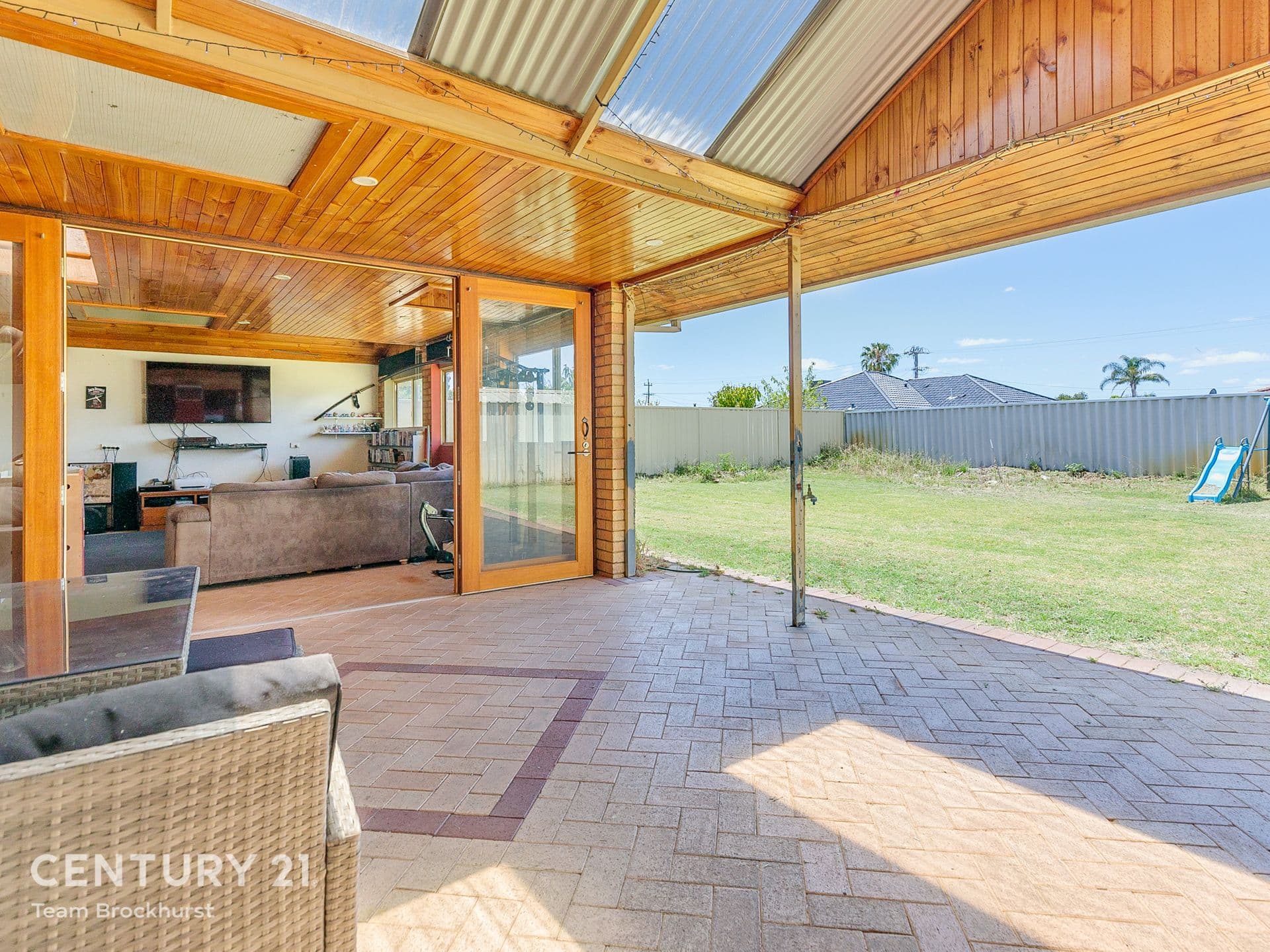 7/10 Warton Rd, Huntingdale, WA, 6110, Beechboro - Image 1