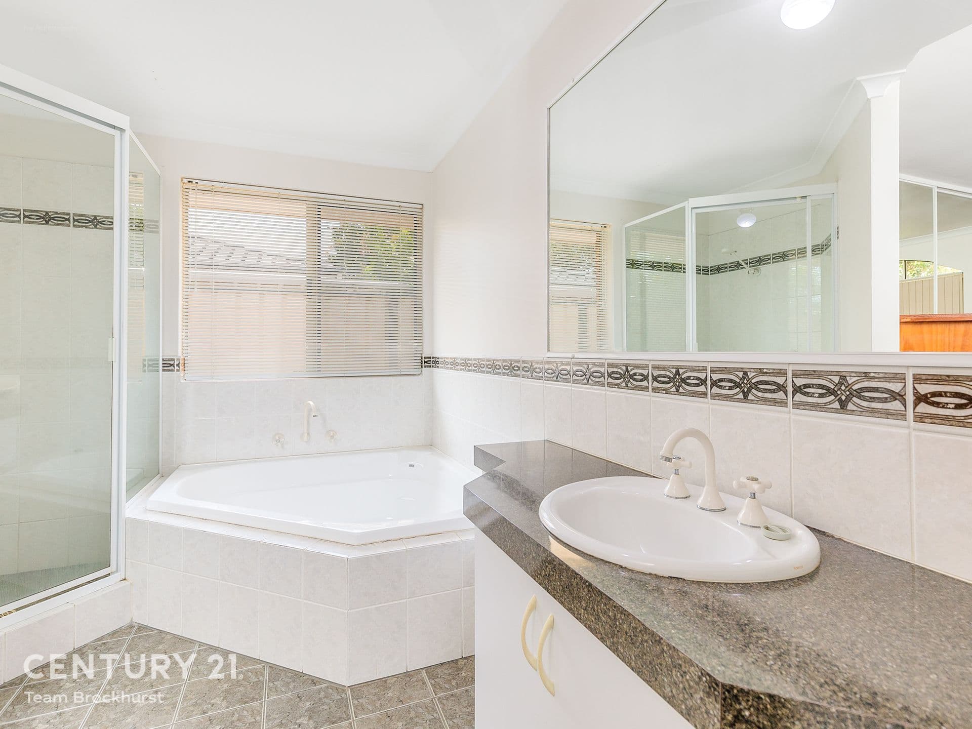 7/10 Warton Rd, Huntingdale, WA, 6110, Canning Vale - Thumbnail 8