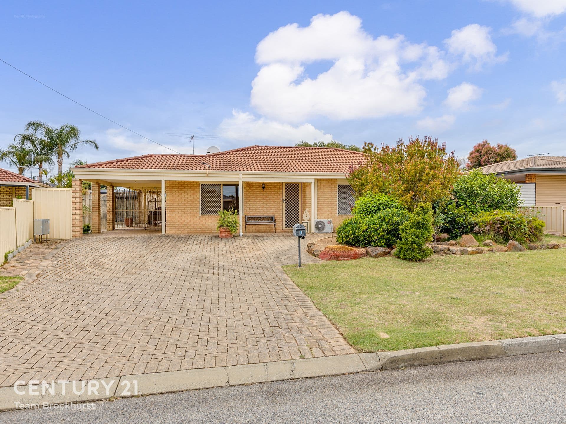 7/10 Warton Rd, Huntingdale, WA, 6110, Seville Grove - Thumbnail 2