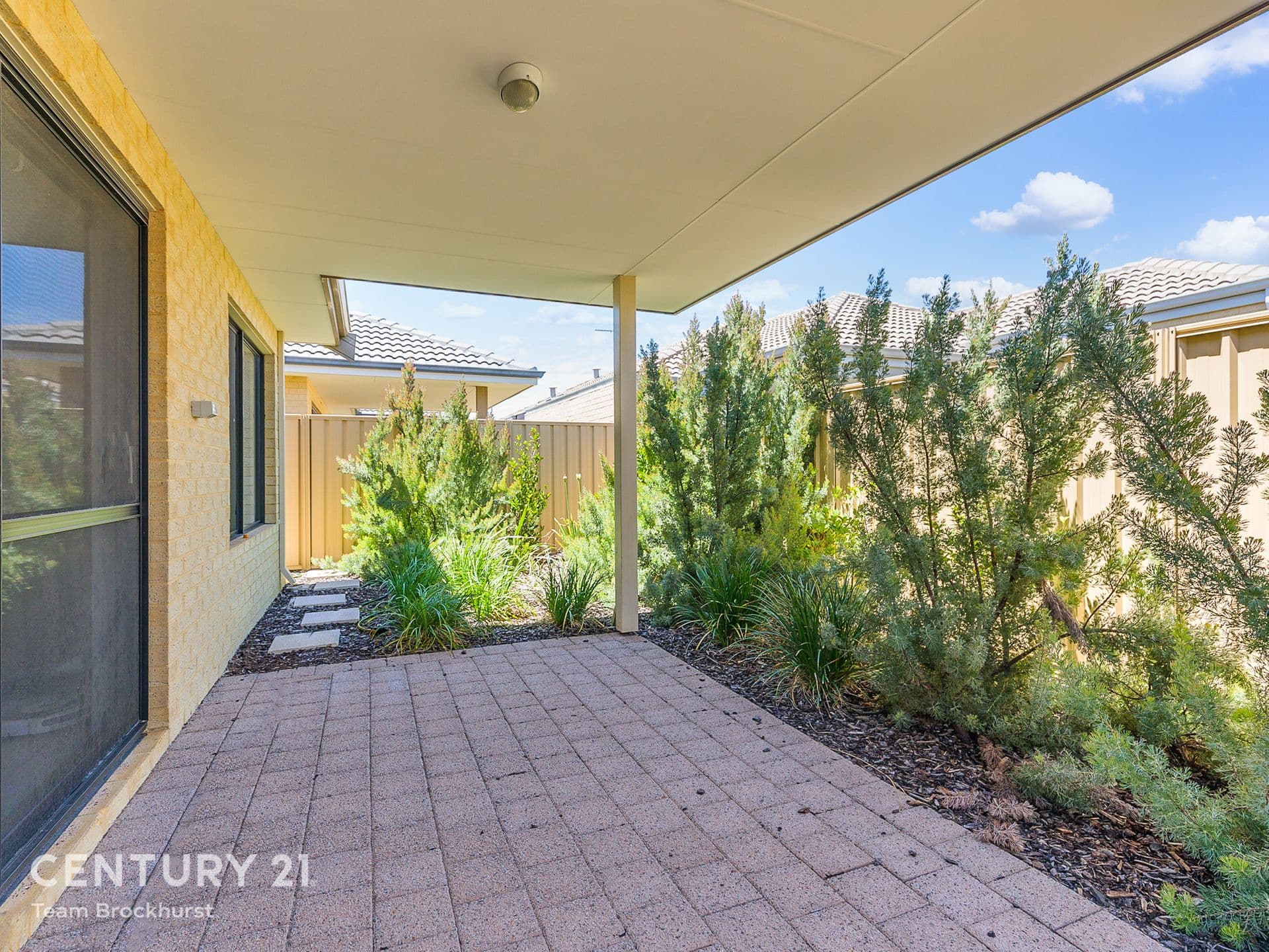 11 Blue Road, Canning Vale, WA, 6155, Canning Vale - Thumbnail 3