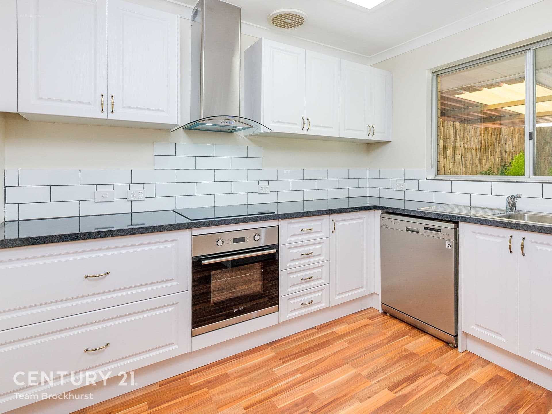 7/10 Warton Rd, Huntingdale, WA, 6110, Cannington - Image 1
