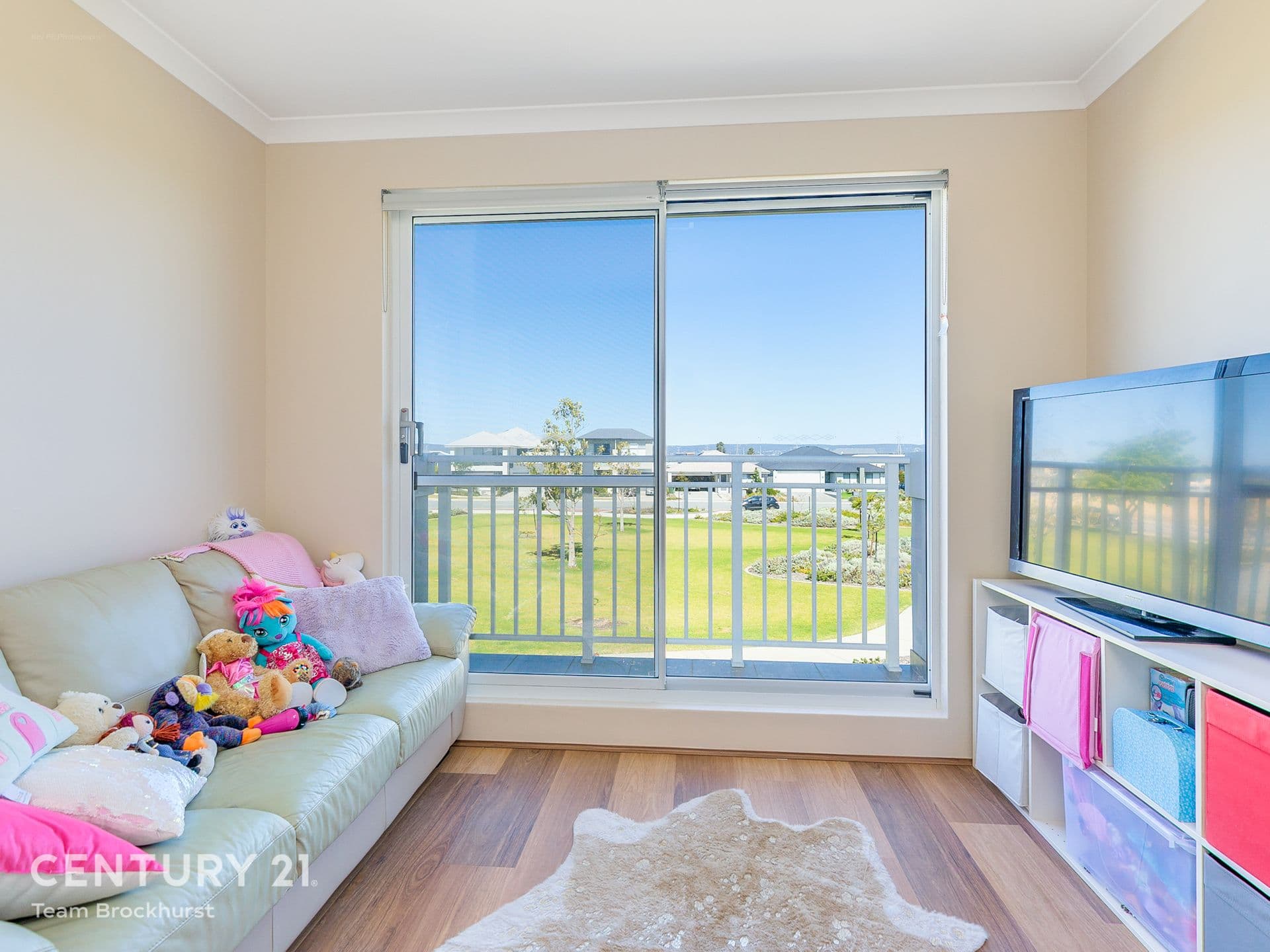 7/10 Warton Rd, Huntingdale, WA, 6110, Piara Waters - Thumbnail 4
