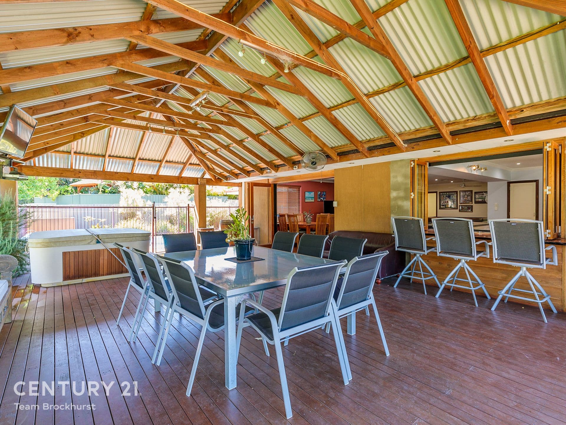 15 Cootamundra Way, Maida Vale, WA, 6057, Maida Vale - Thumbnail 3