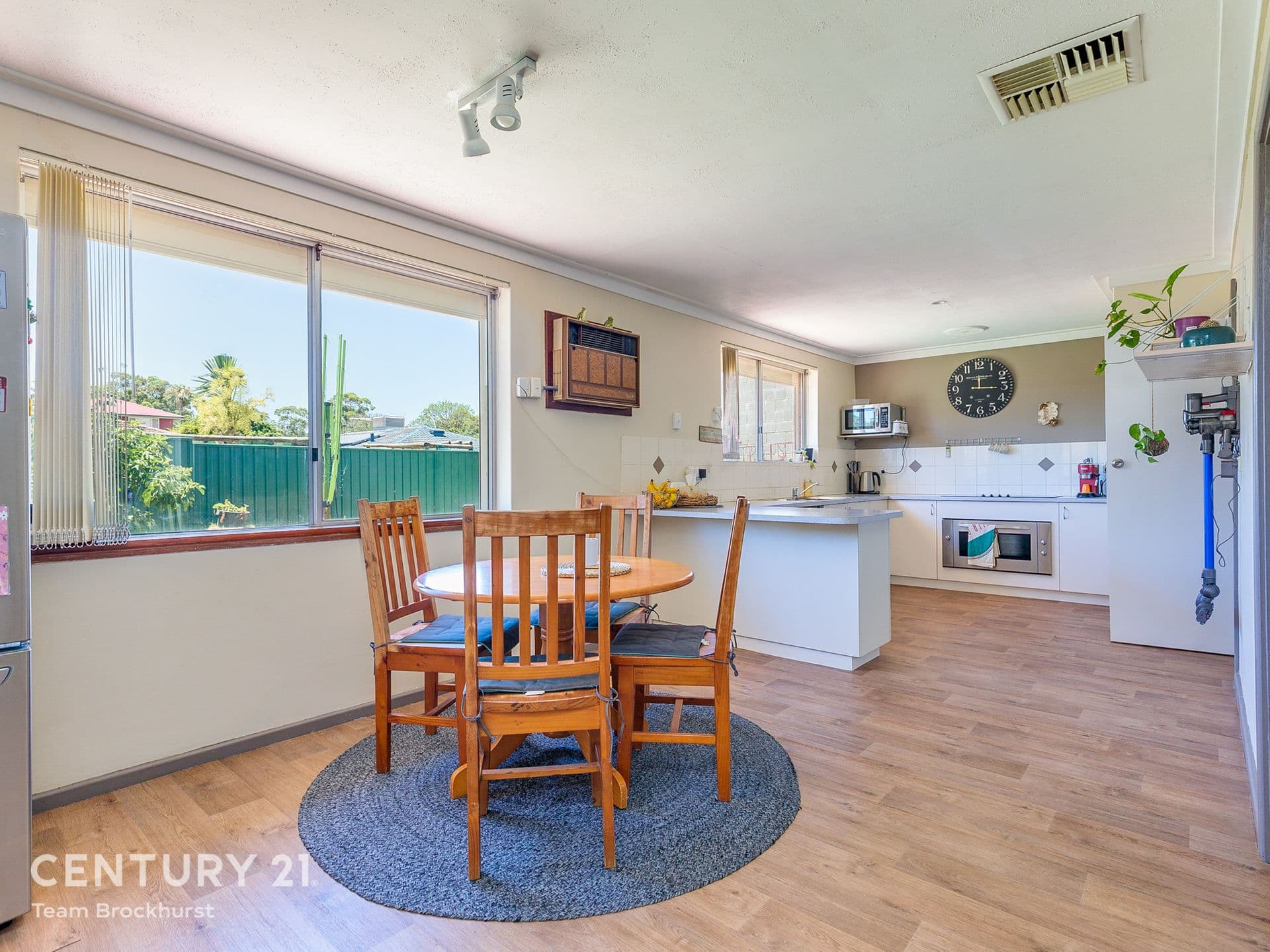 7/10 Warton Rd, Huntingdale, WA, 6110, Huntingdale - Thumbnail 2