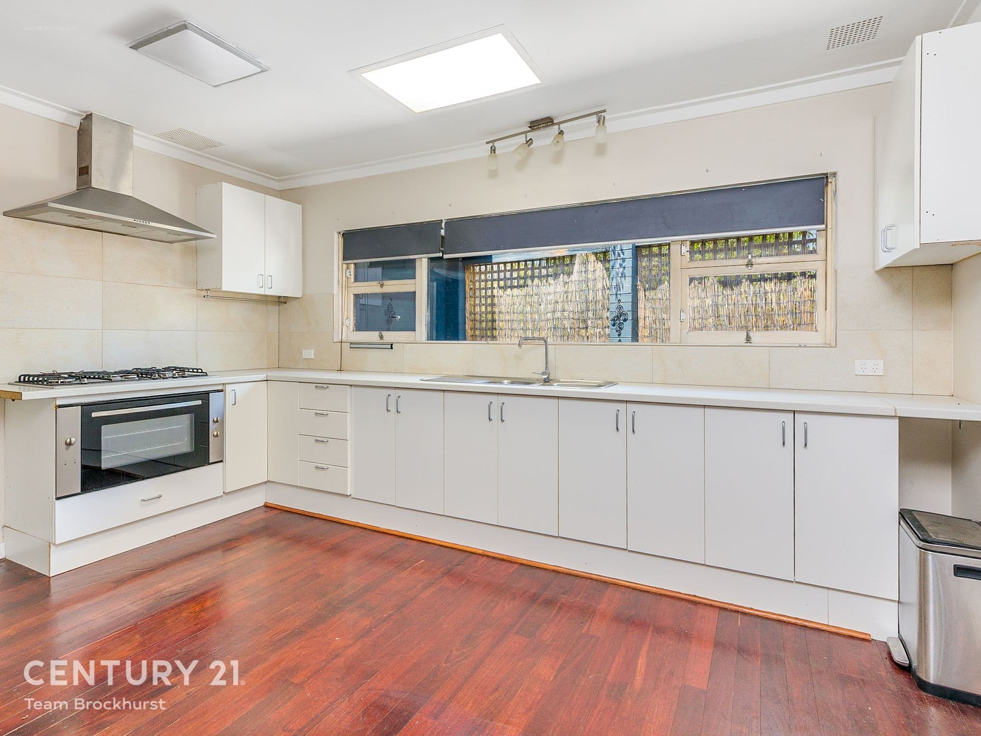 7/10 Warton Rd, Huntingdale, WA, 6110, Gosnells - Image 1