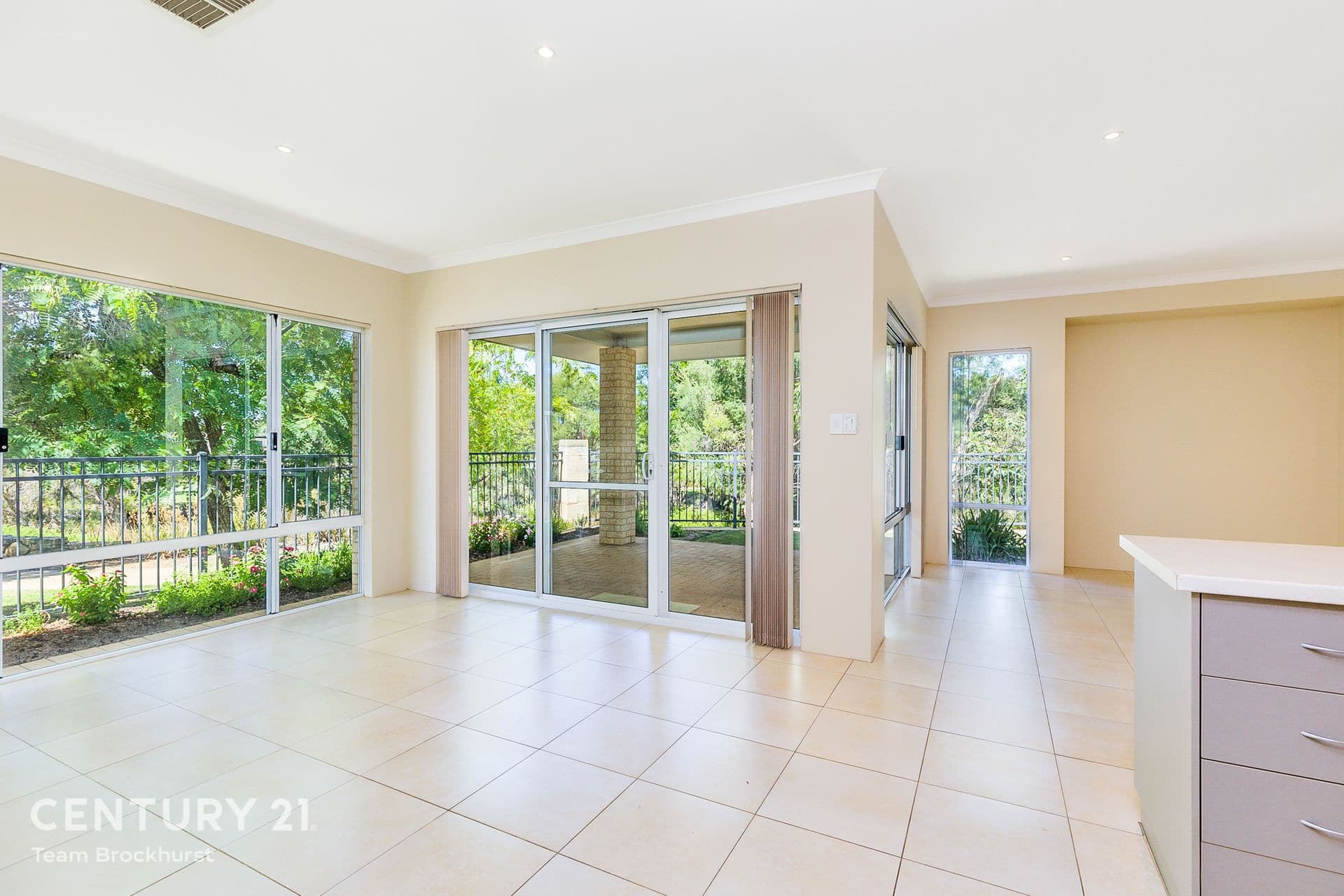 9 Warbler Pass, Harrisdale, WA, 6112, Harrisdale - Thumbnail 2