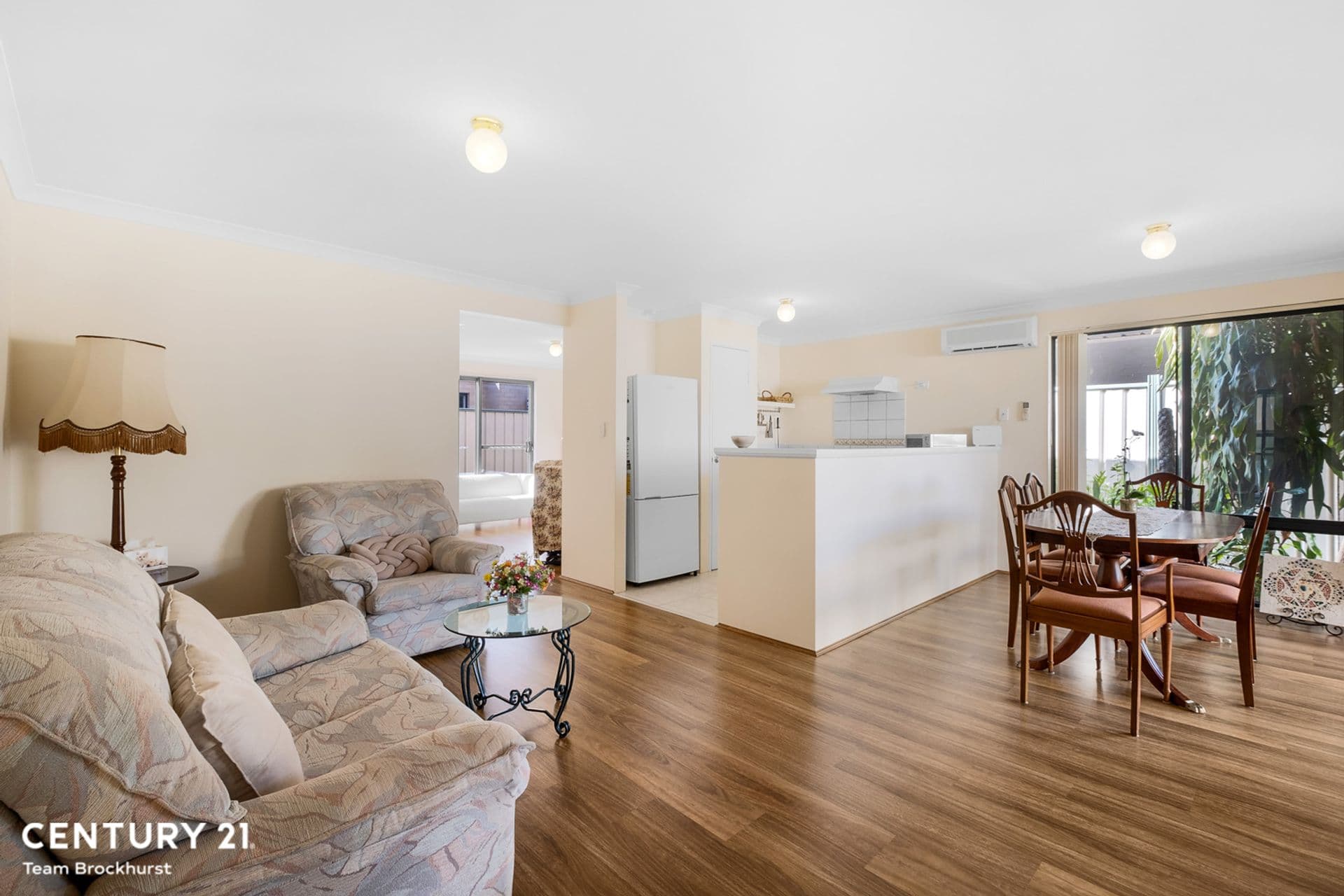 3/3 Garden Street, Cannington, WA, 6107, Cannington - Thumbnail 2