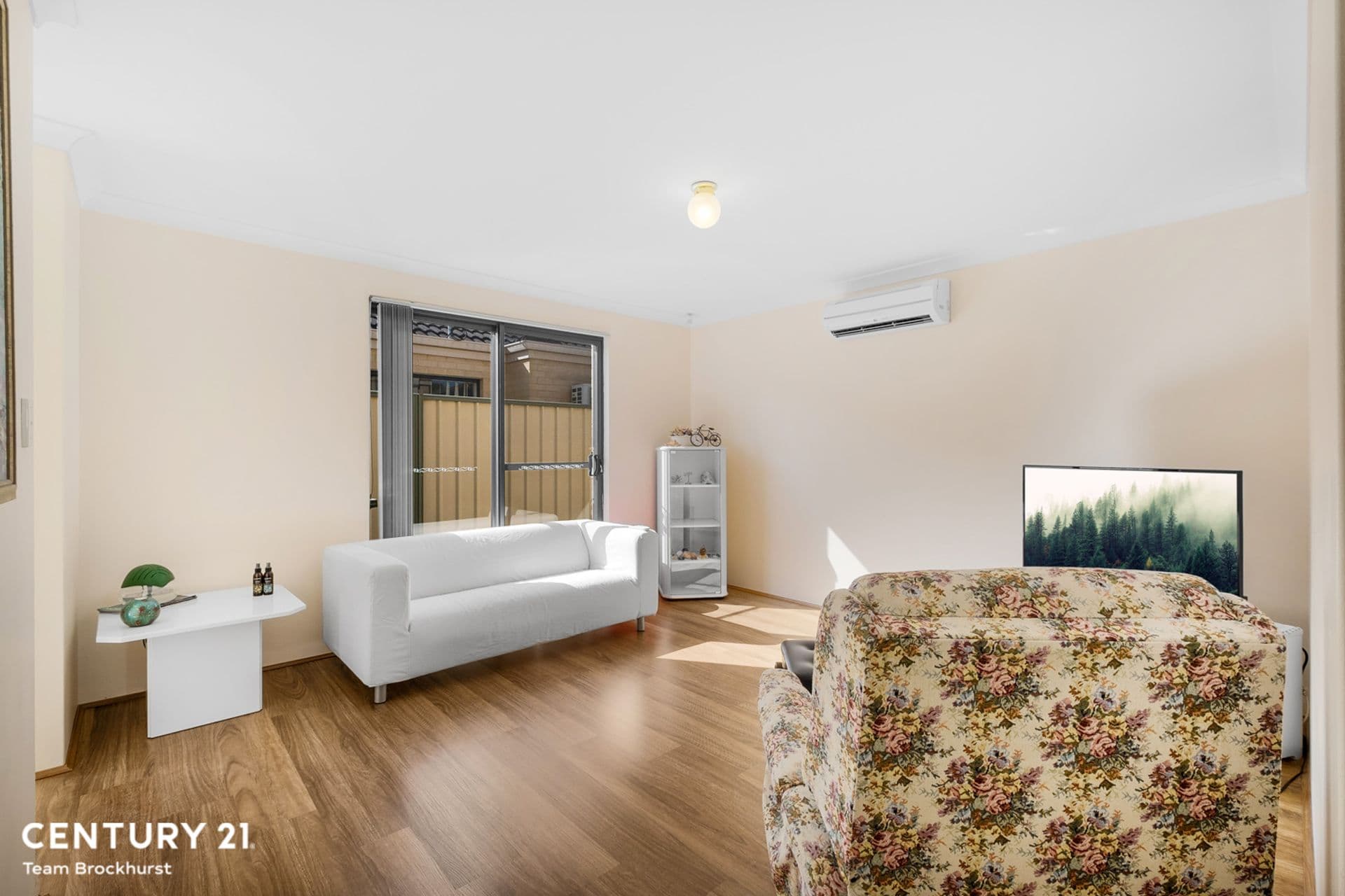 3/3 Garden Street, Cannington, WA, 6107, Cannington - Thumbnail 3