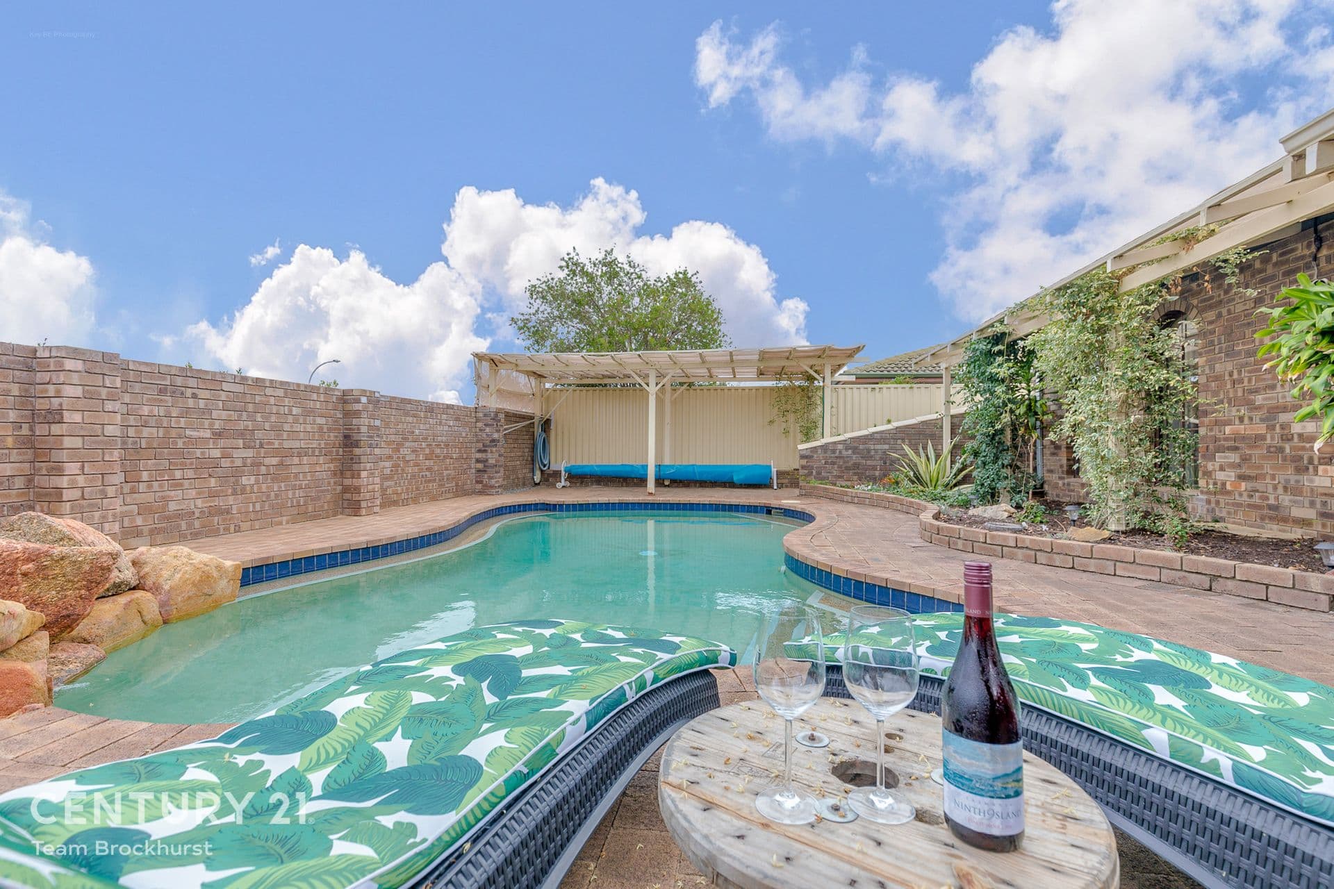 7/10 Warton Rd, Huntingdale, WA, 6110, Armadale - Image 1