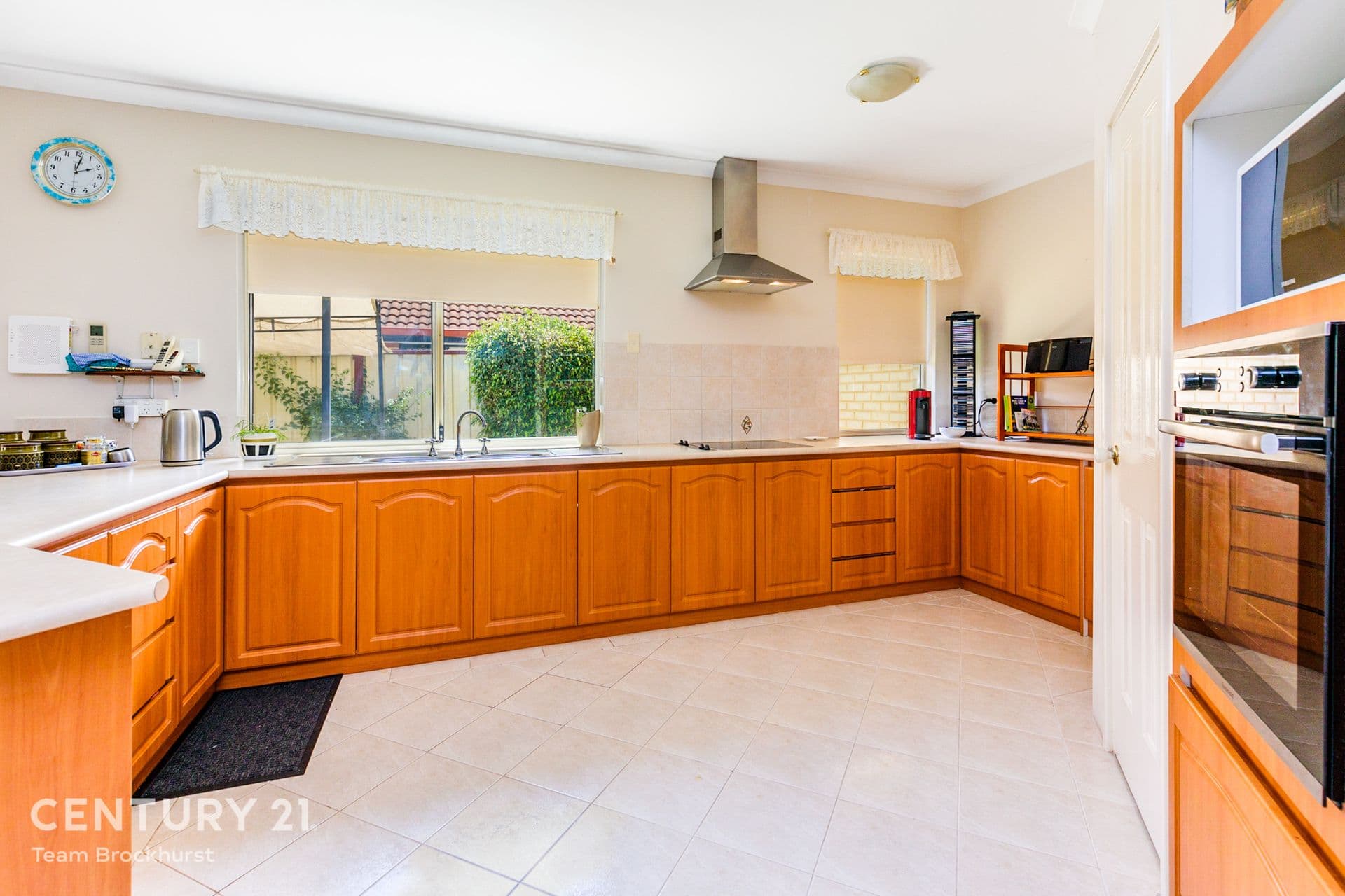 31 Lambertia Crescent, High Wycombe, WA, 6057, High Wycombe - Thumbnail 3