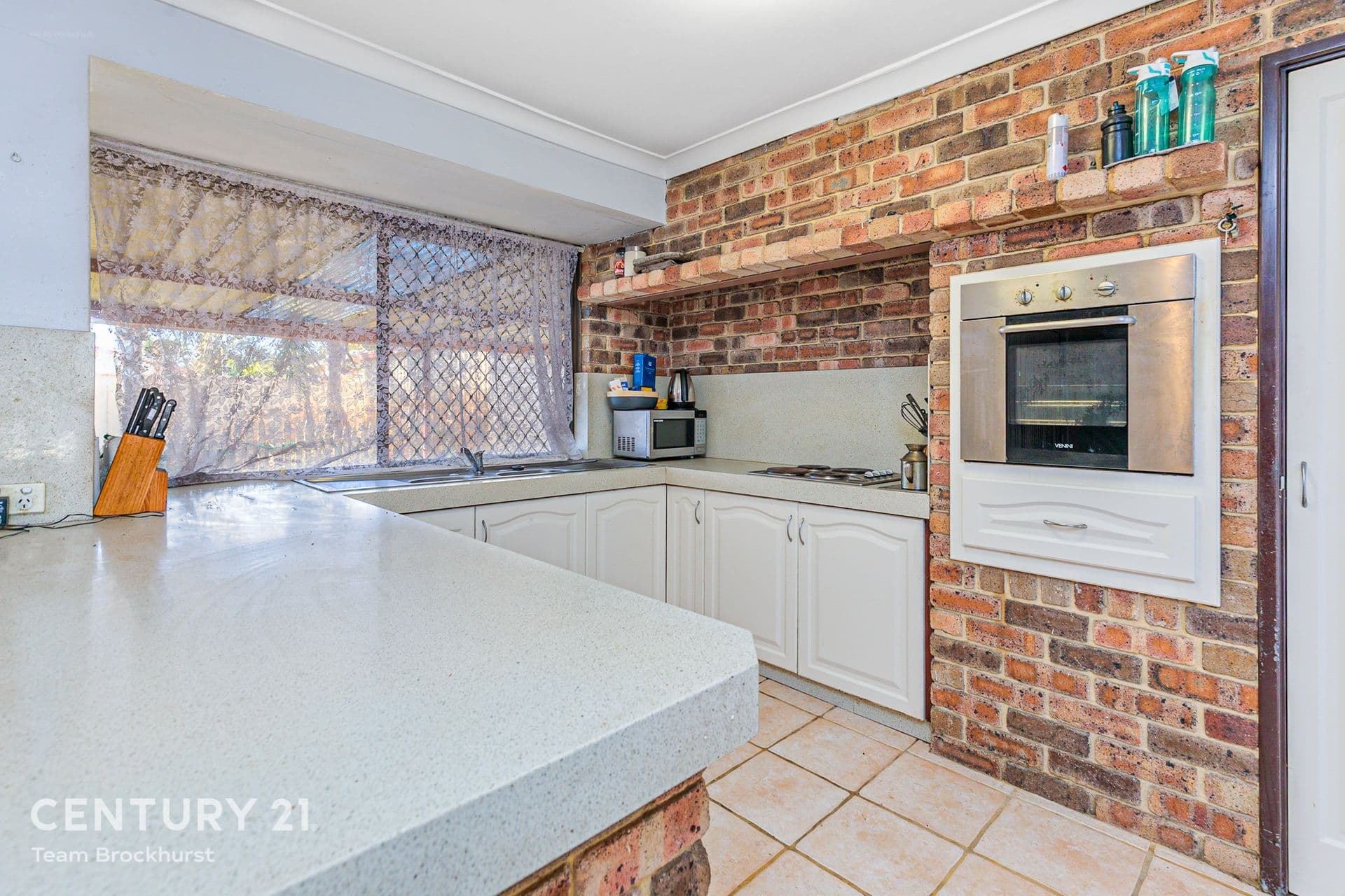 7/10 Warton Rd, Huntingdale, WA, 6110, Thornlie - Image 1