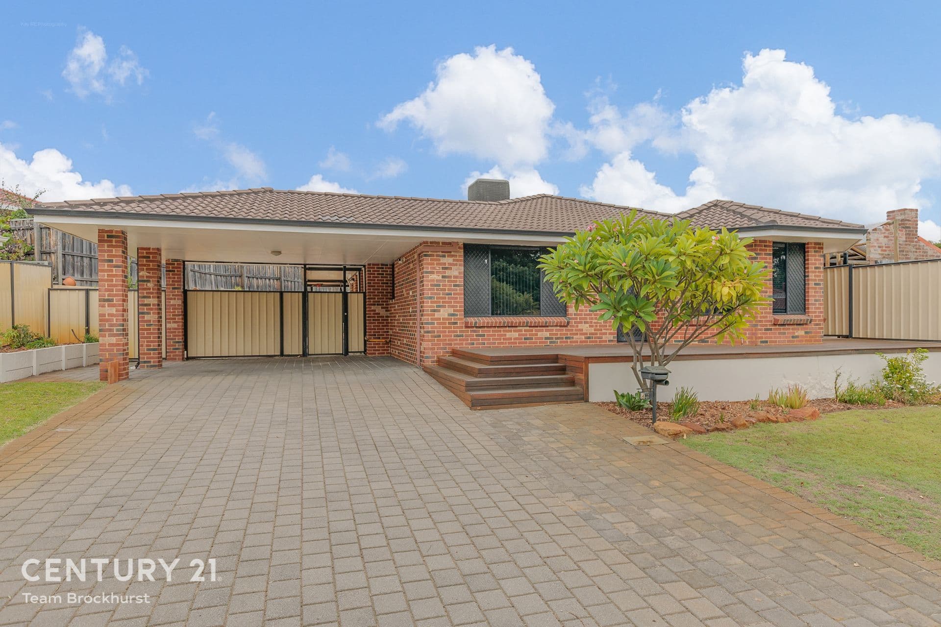 4 Woodspring Trail, Canning Vale, WA, 6155, Canning Vale - Image 1