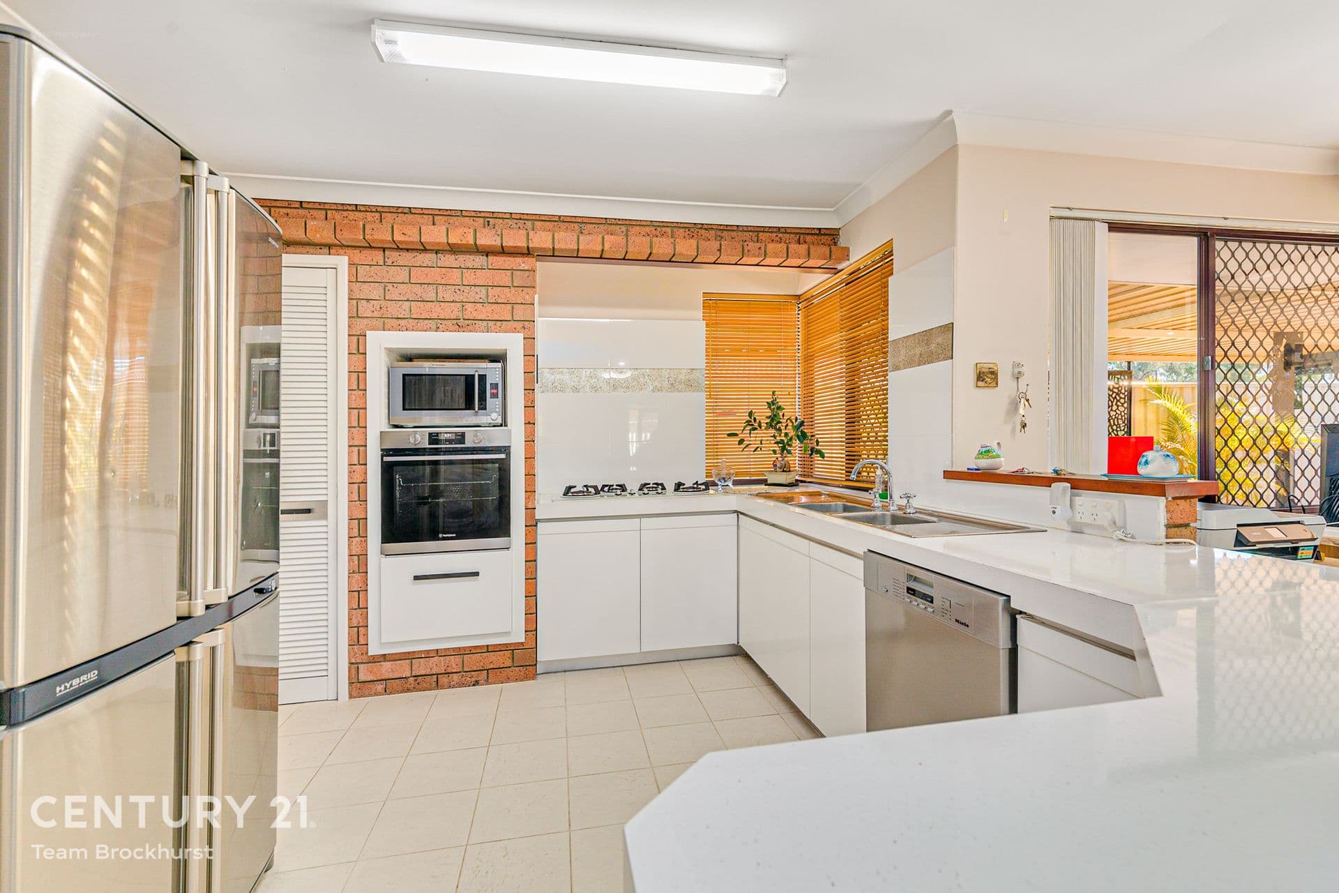 7/10 Warton Rd, Huntingdale, WA, 6110, Thornlie - Thumbnail 2
