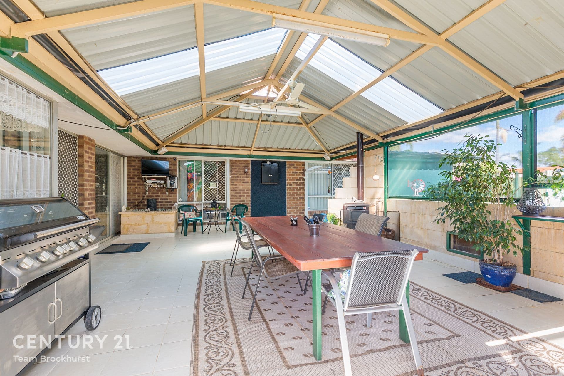 7/10 Warton Rd, Huntingdale, WA, 6110, Huntingdale - Thumbnail 2