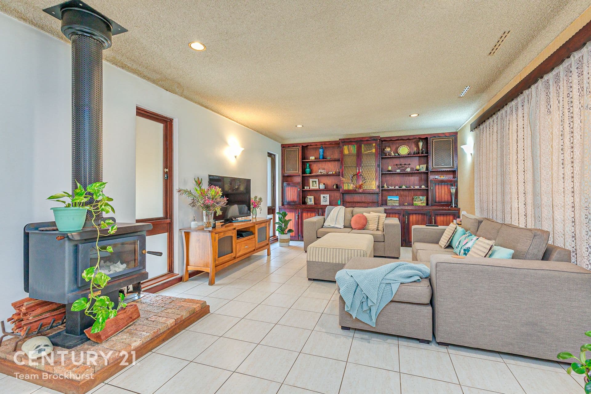 20 Hume Road, Thornlie, WA, 6108, Thornlie - Thumbnail 2