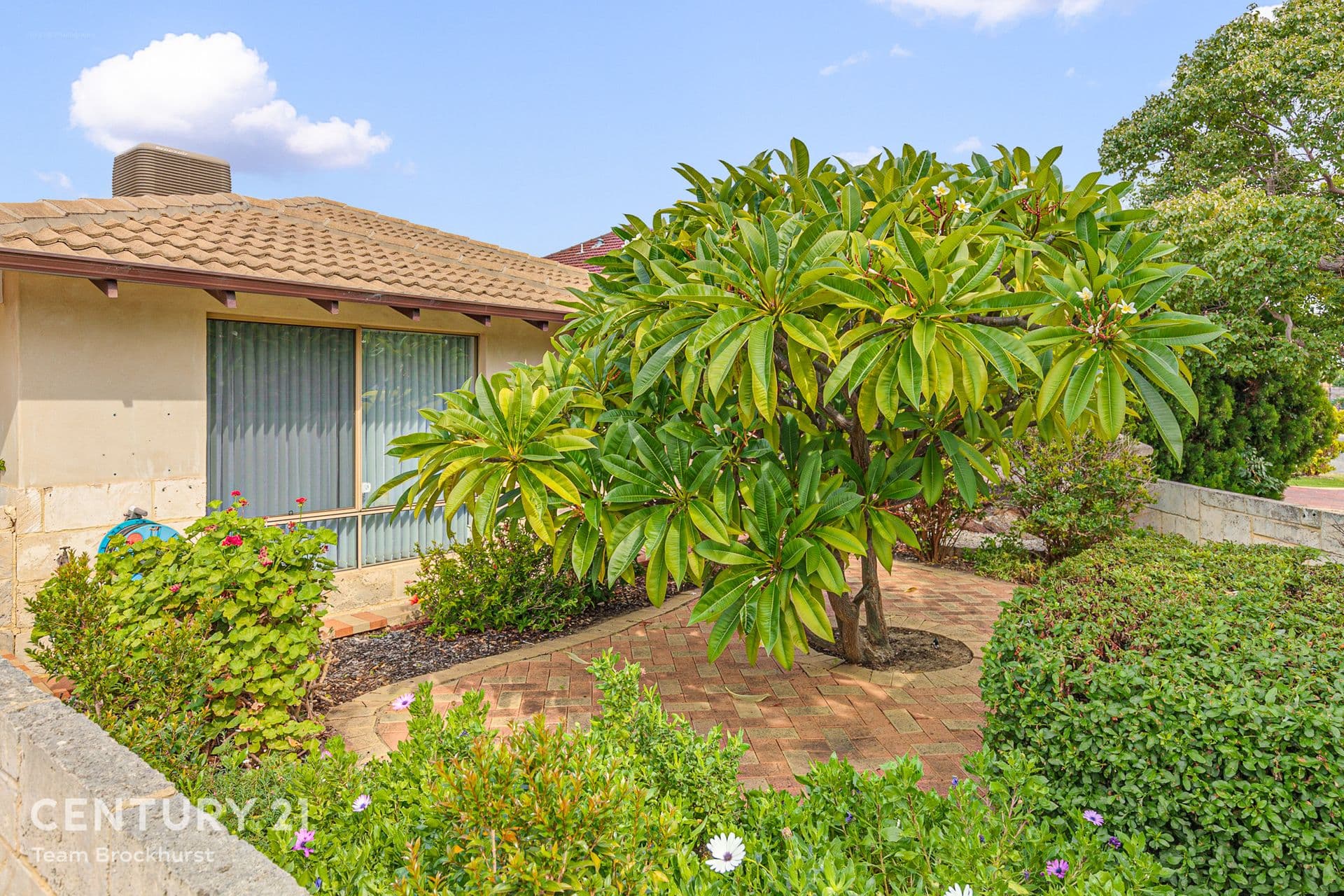 1/37 Muirhead Way, Kingsley, WA, 6026, Kingsley - Thumbnail 2